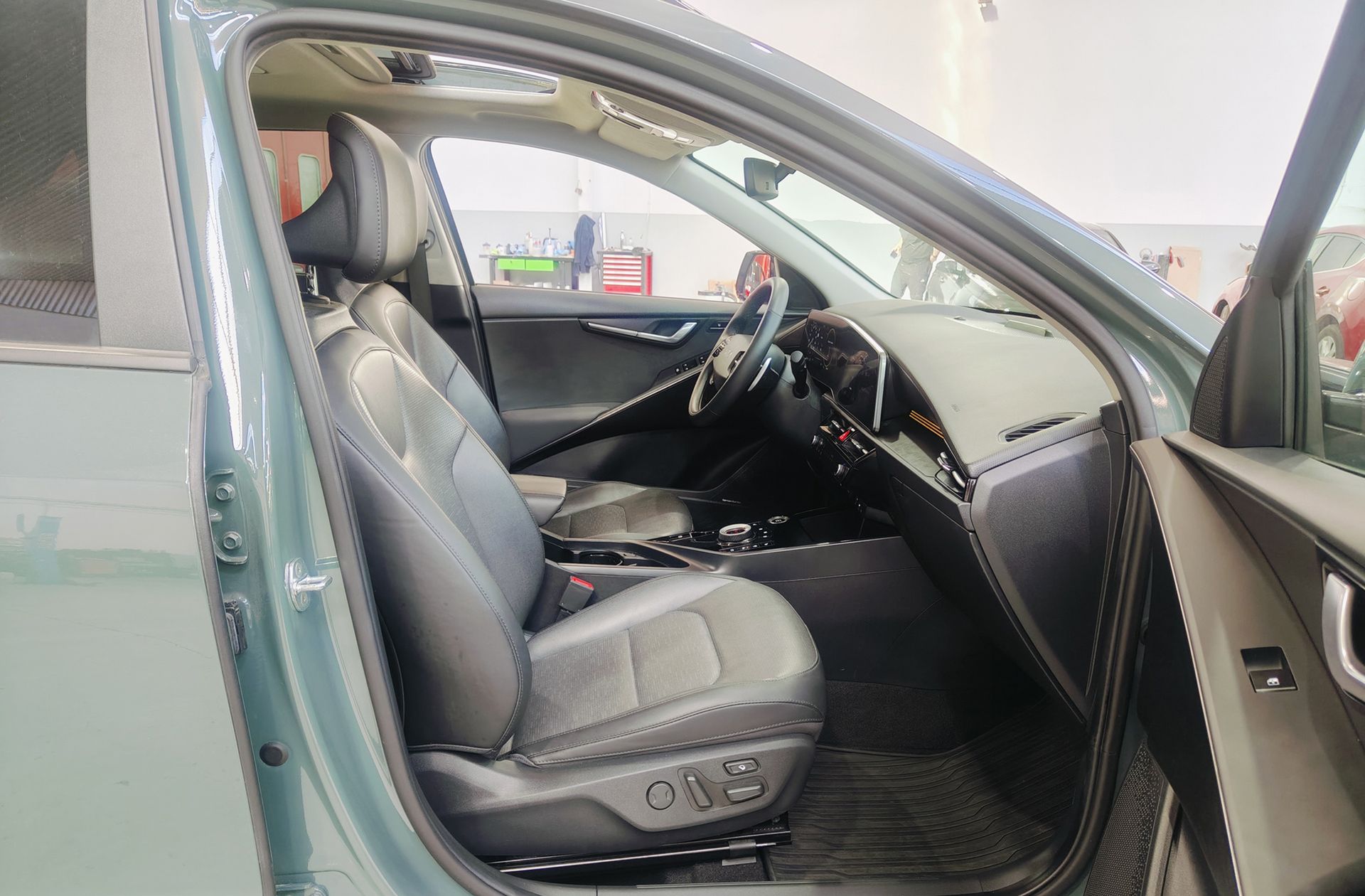 Kia Niro 1.6 GDi PHEV Emotion - foto 22