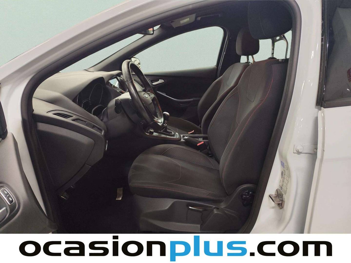 Foto asientos delanteros Ford Focus Ford Focus 1.0 Ecoboost S&S ST-Line (125 CV)