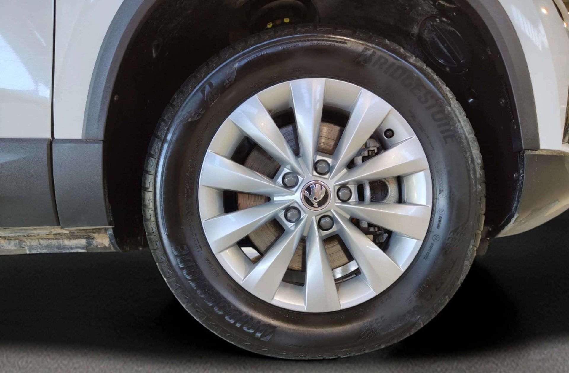 Škoda Karoq 2.0 TDI Selection - foto 36