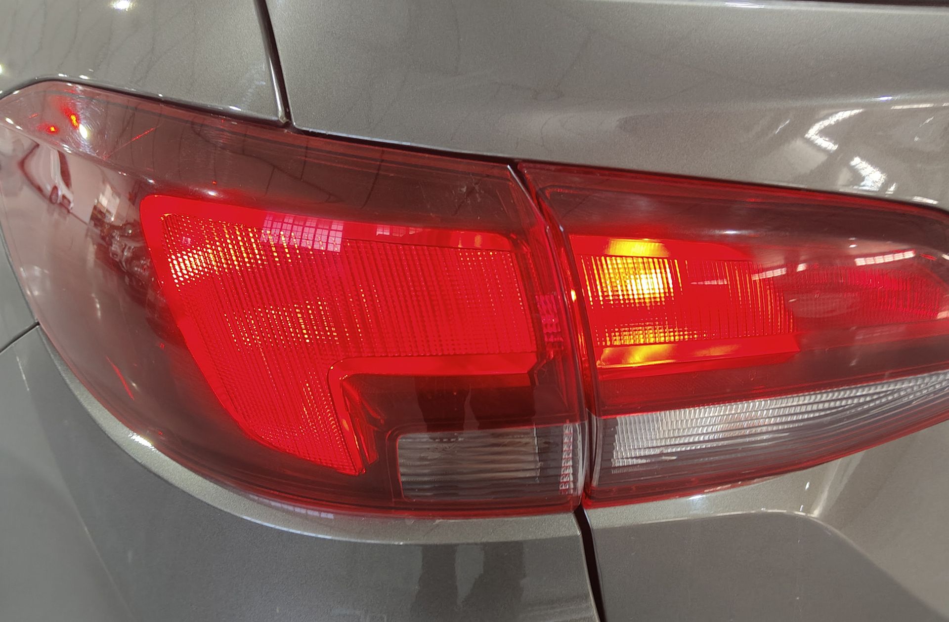 Opel Astra Sports Tourer 1.2 Turbo SHT Business Elegance - foto 17