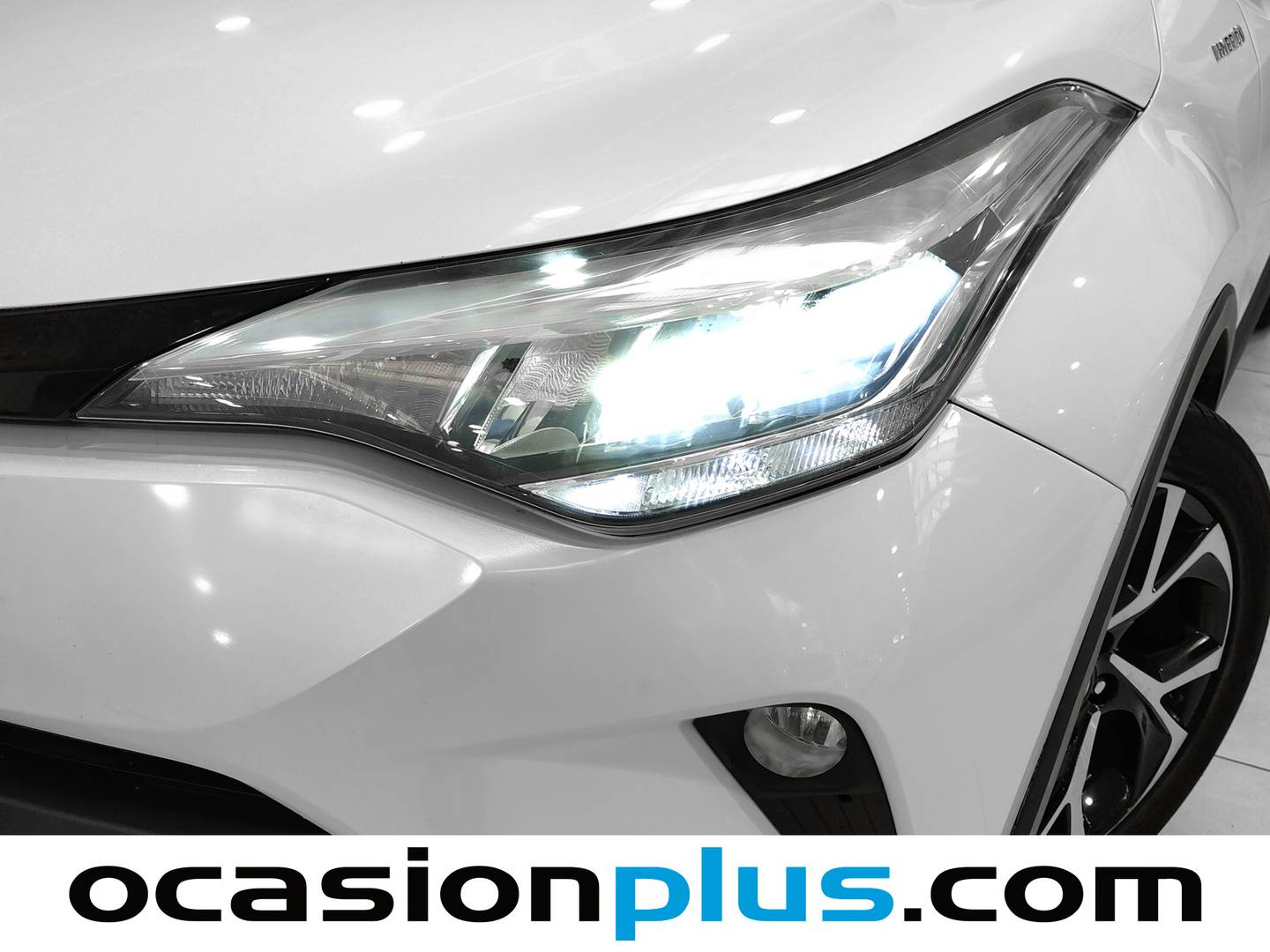 Extras del Toyota C-HR Toyota C-HR 1.8 125H Advance (122 CV)