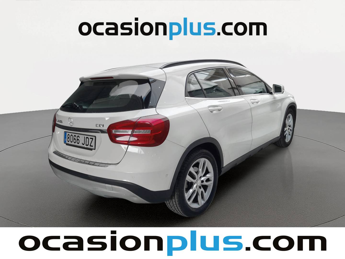 Foto trasera Mercedes GLA Mercedes GLA GLA 200 d Urban (136 CV) derecha