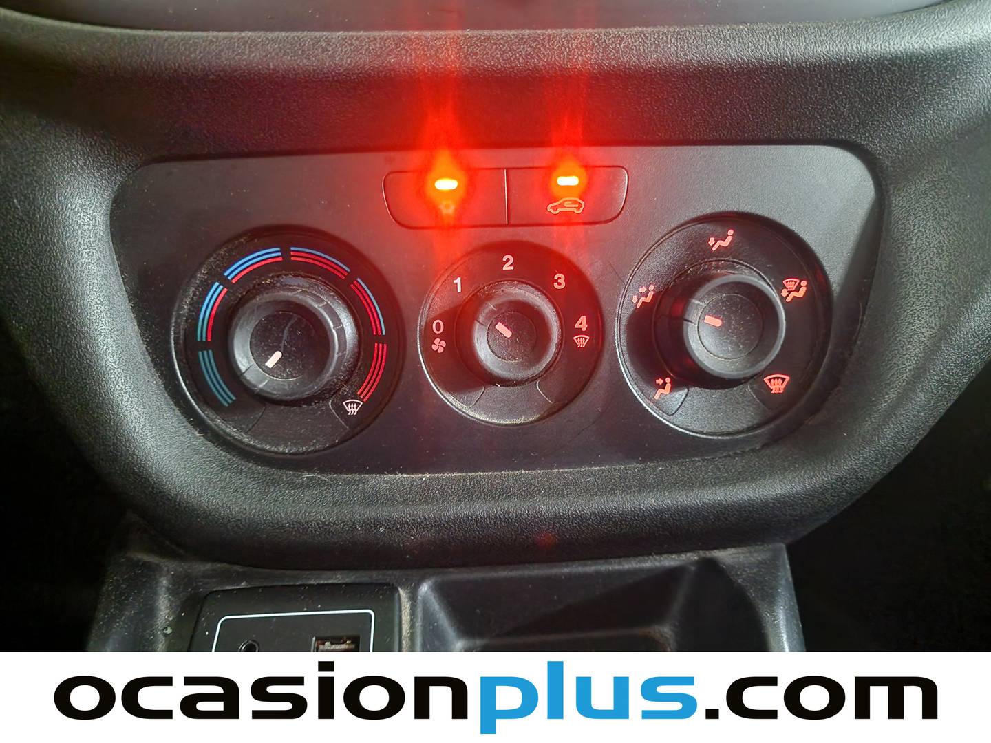 Foto Fiat Doblò Cargo Fiat Dobló Cargo 1.6 Multijet Base Maxi Carga Aumentada (105 CV)