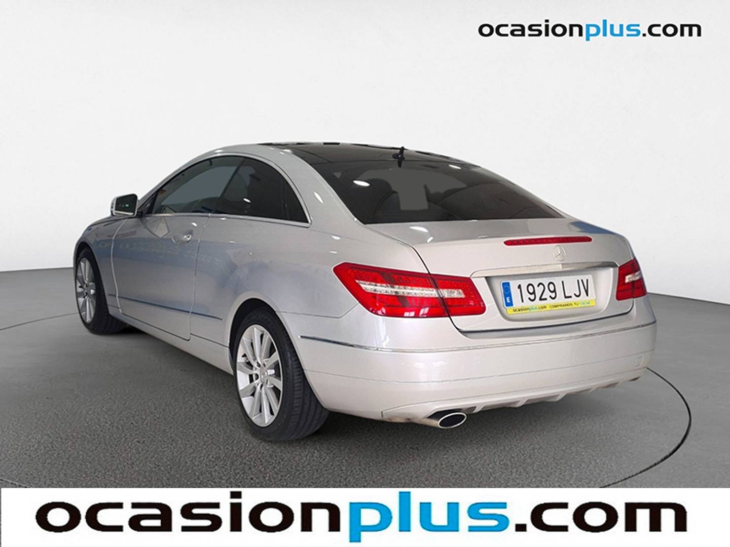 Foto Mercedes Clase E Mercedes-Benz Clase E E 220 CDI Coupe Blue Efficiency Avantgarde (163 CV)