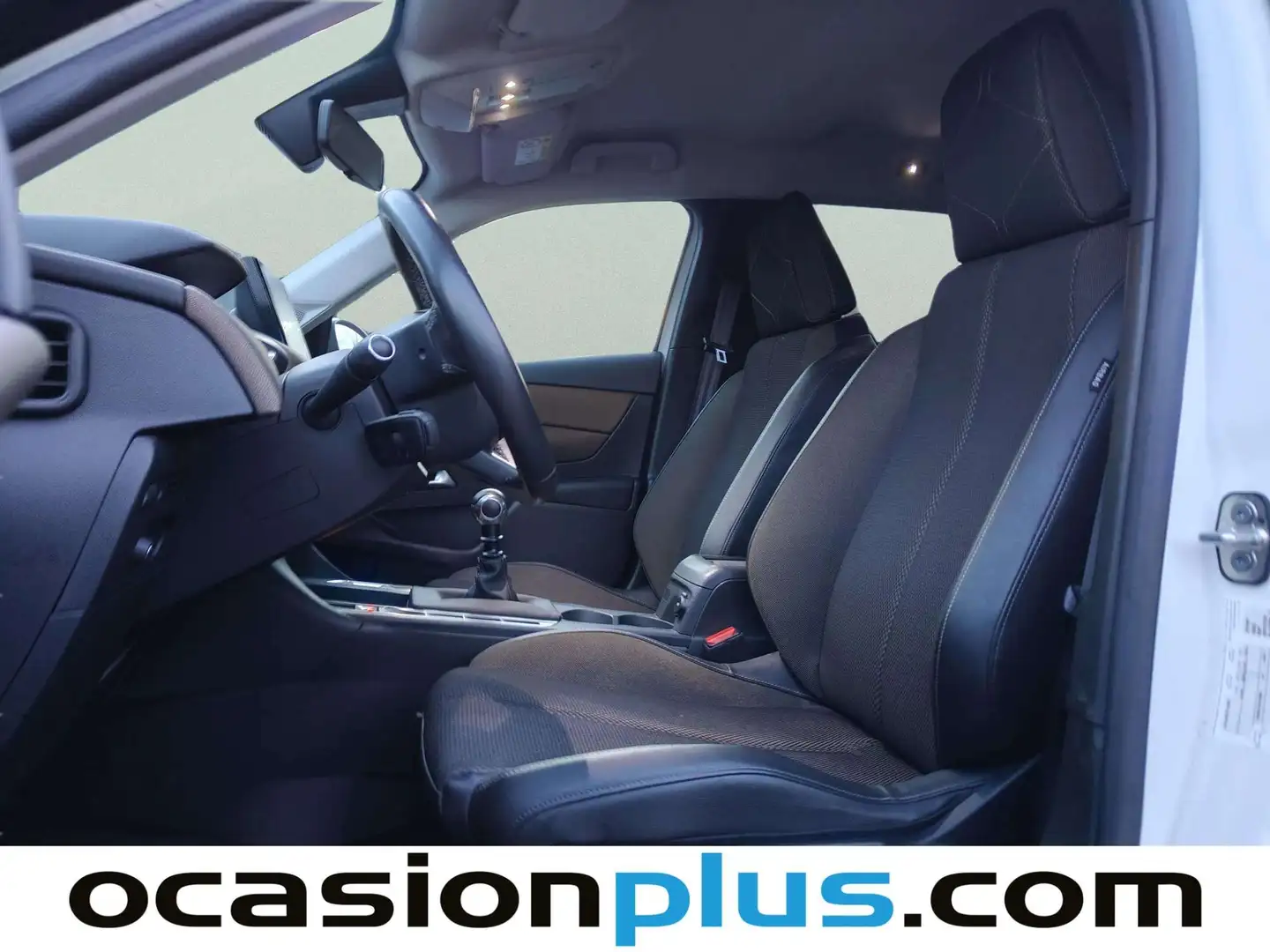 Foto DS DS 3 Crossback DS DS3 Crossback BlueHDi 100 So Chic (100 CV)