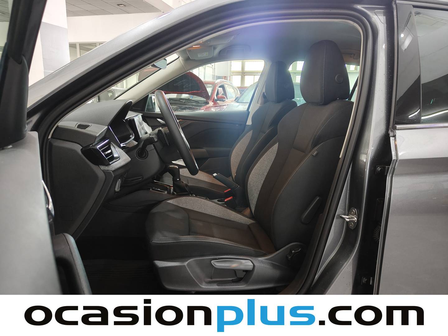 Foto asientos delanteros Skoda Kamiq Skoda Kamiq 1.0 TSI Selection DSG (115 CV)