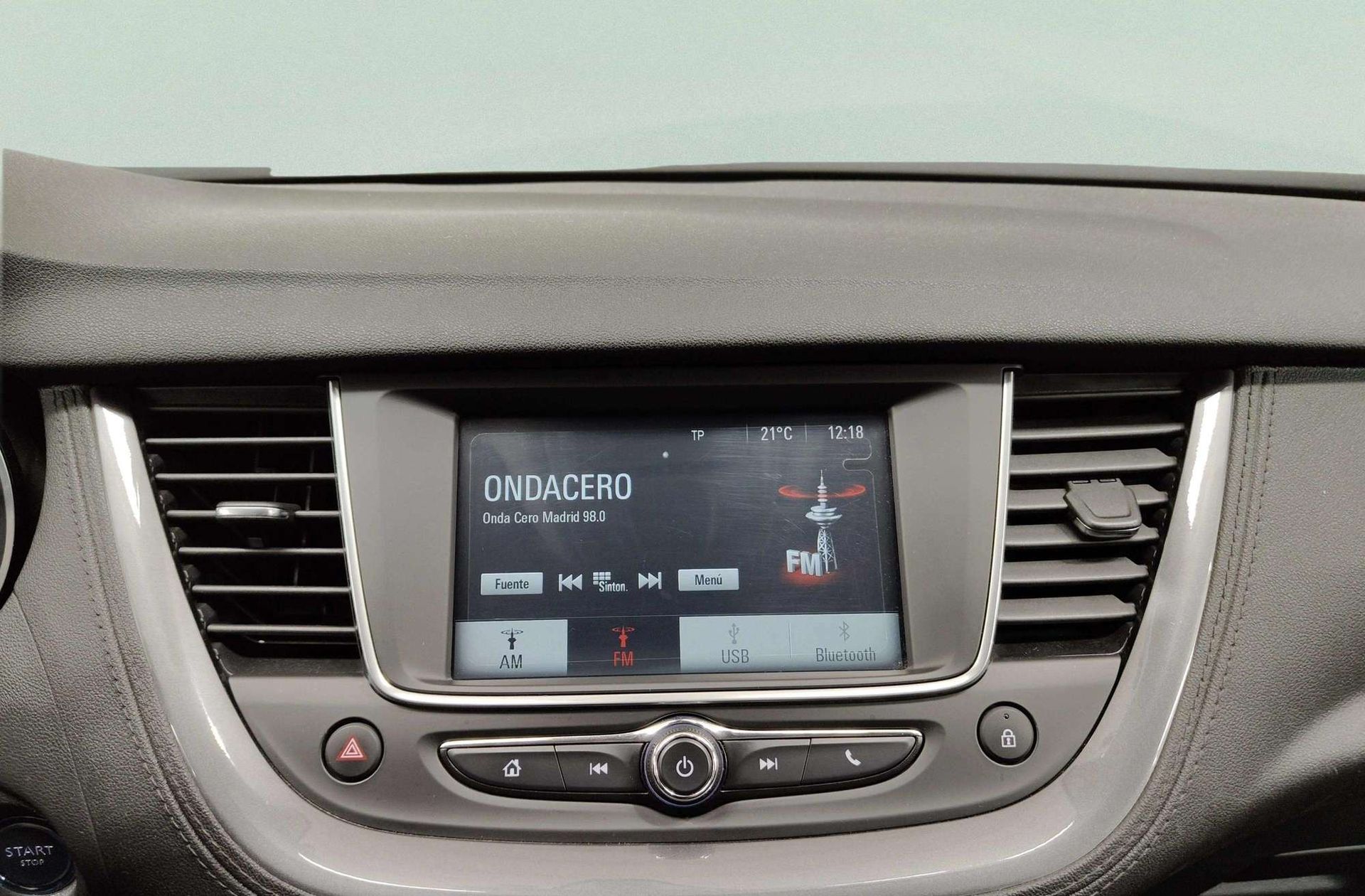 Opel Grandland 1.2 Turbo ecoTEC Excellence - foto 30