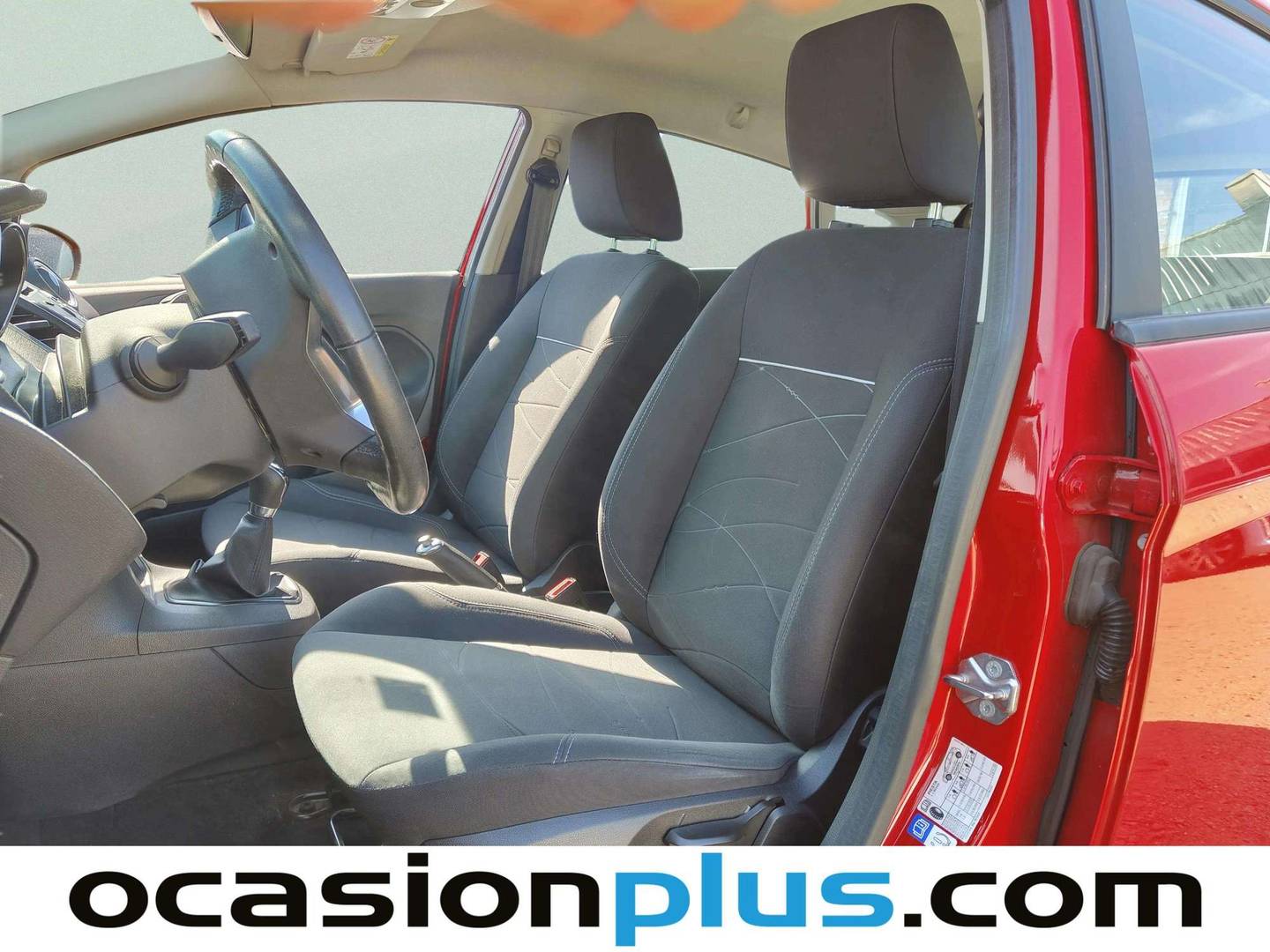 Foto asientos delanteros Ford Fiesta Ford Fiesta 1.5 TDCI Trend (95 CV)