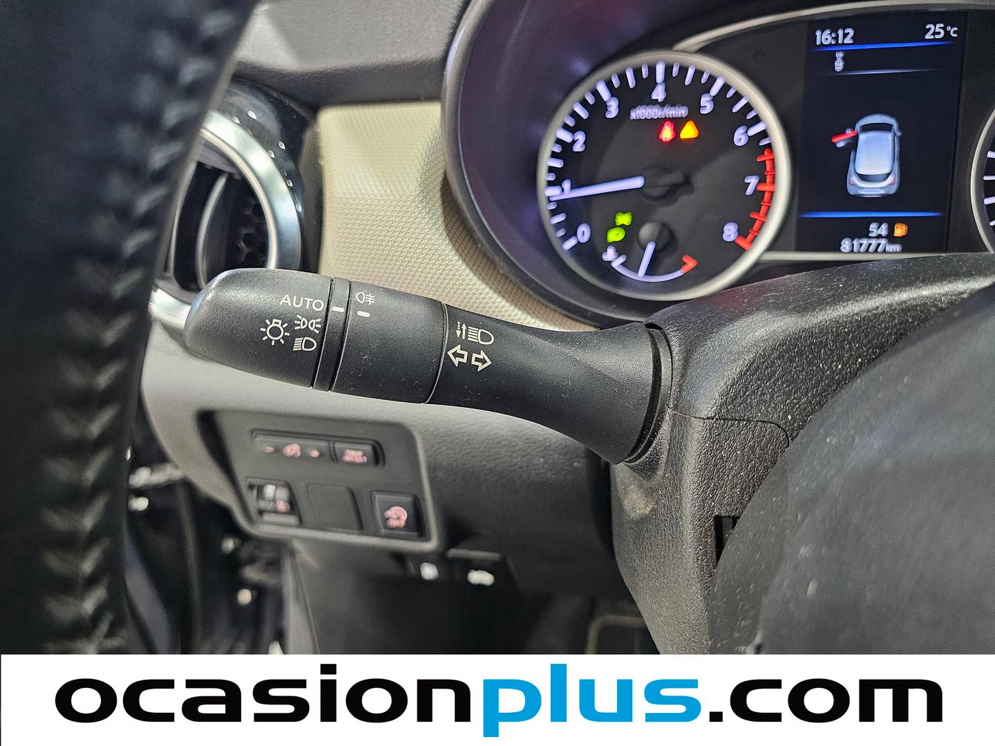 Equipamiento del Nissan Micra Nissan Micra DIG-T 117 Acenta (117 CV)