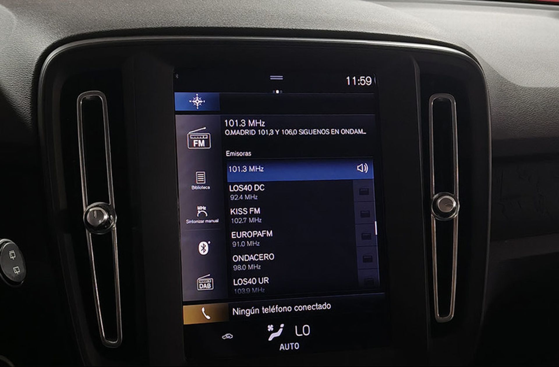 Volvo XC40 T2 Essential - foto 33