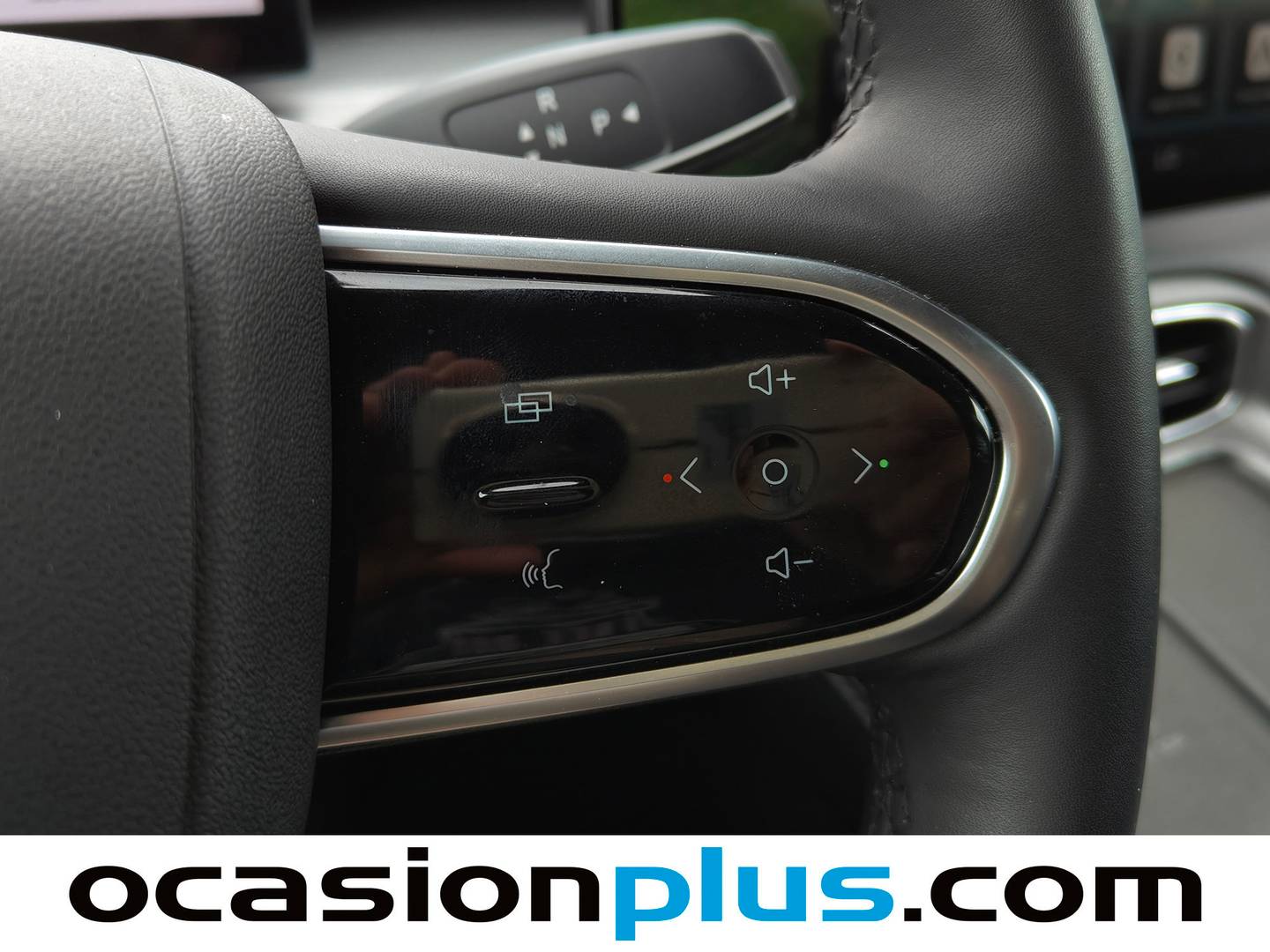 EBRO S800 EBRO S800 1.6 TGDI Premium DCT (147 CV) 7 Plazas 147cv