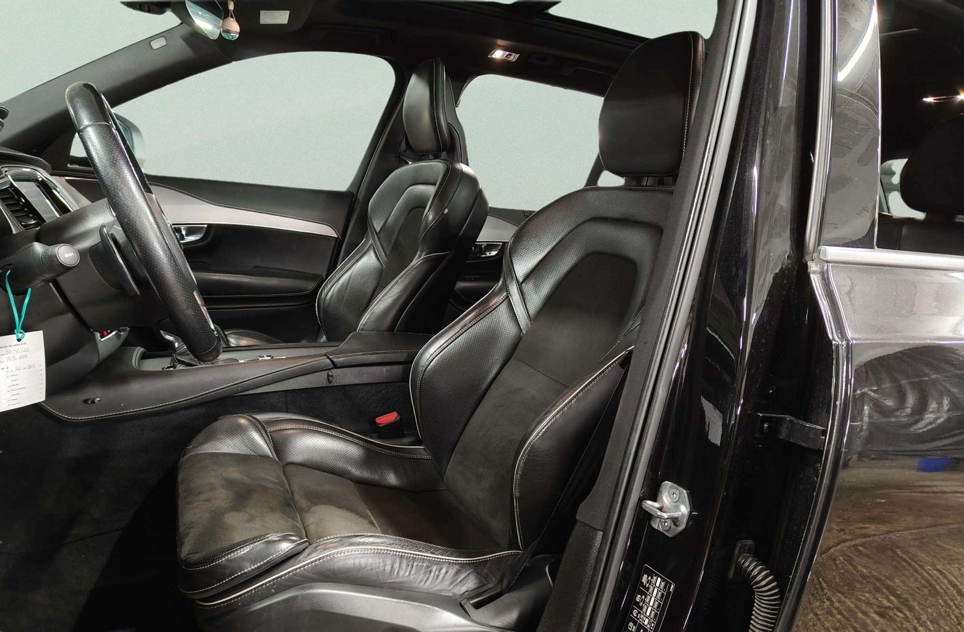 Volvo XC90 D5 R-Design AWD 7 plazas - foto 13