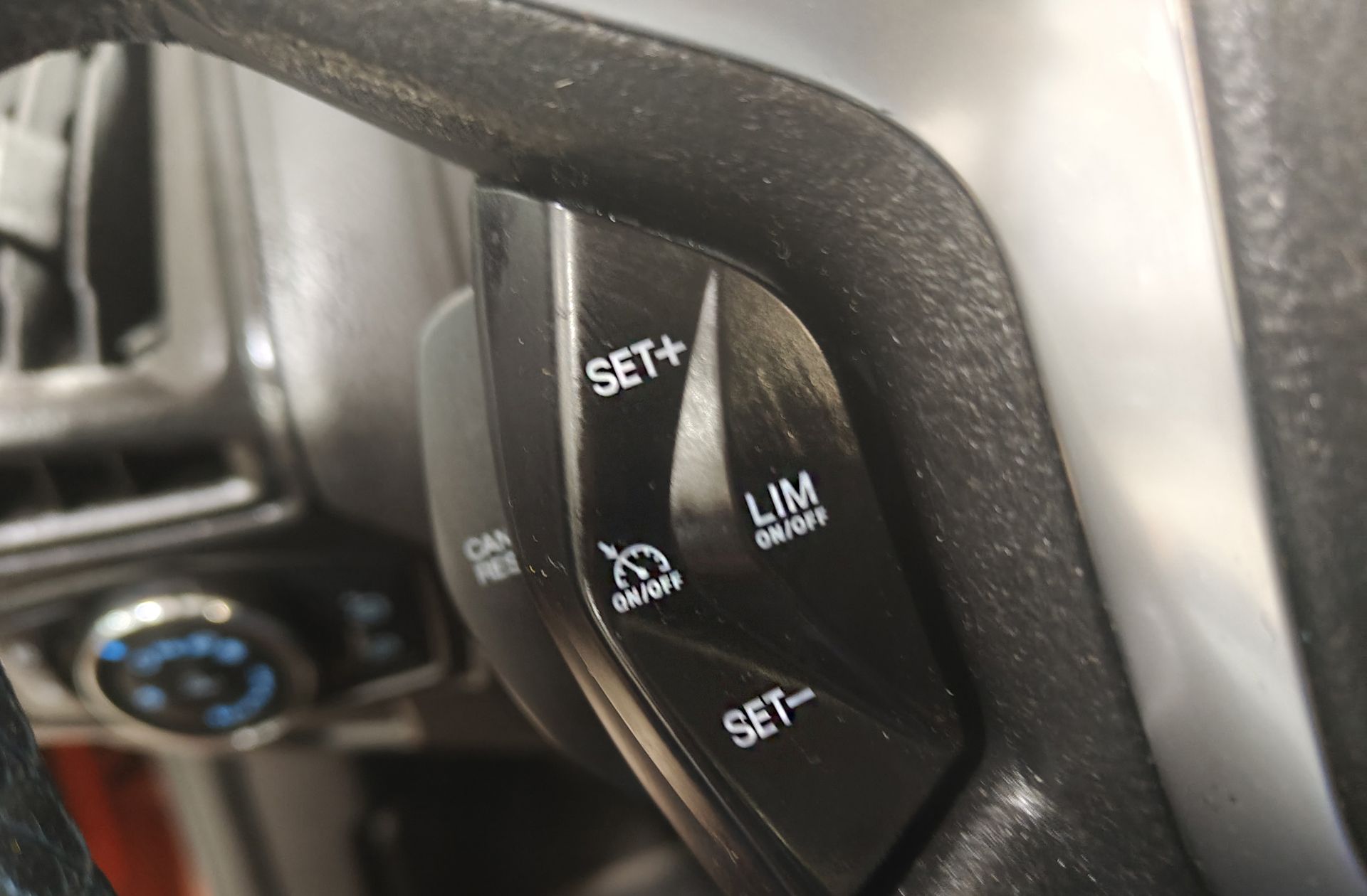 Ford Focus Sportbreak 1.6 TI-VCT Trend - foto 25