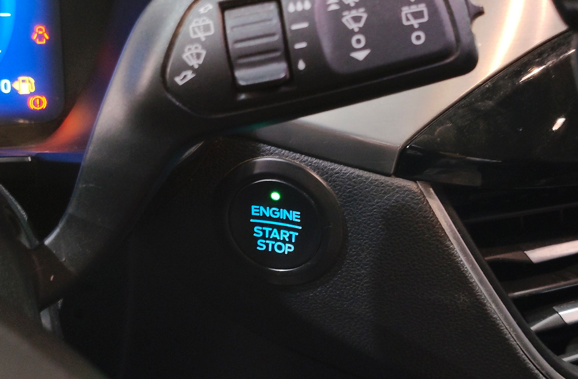 Ford Kuga 1.5 EcoBlue Titanium - foto 35