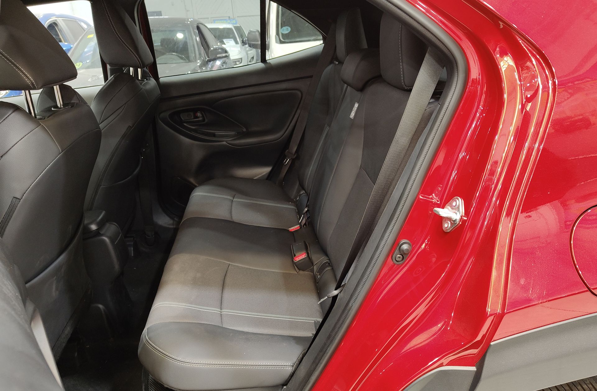 Toyota Yaris Cross 130H Style - foto 14