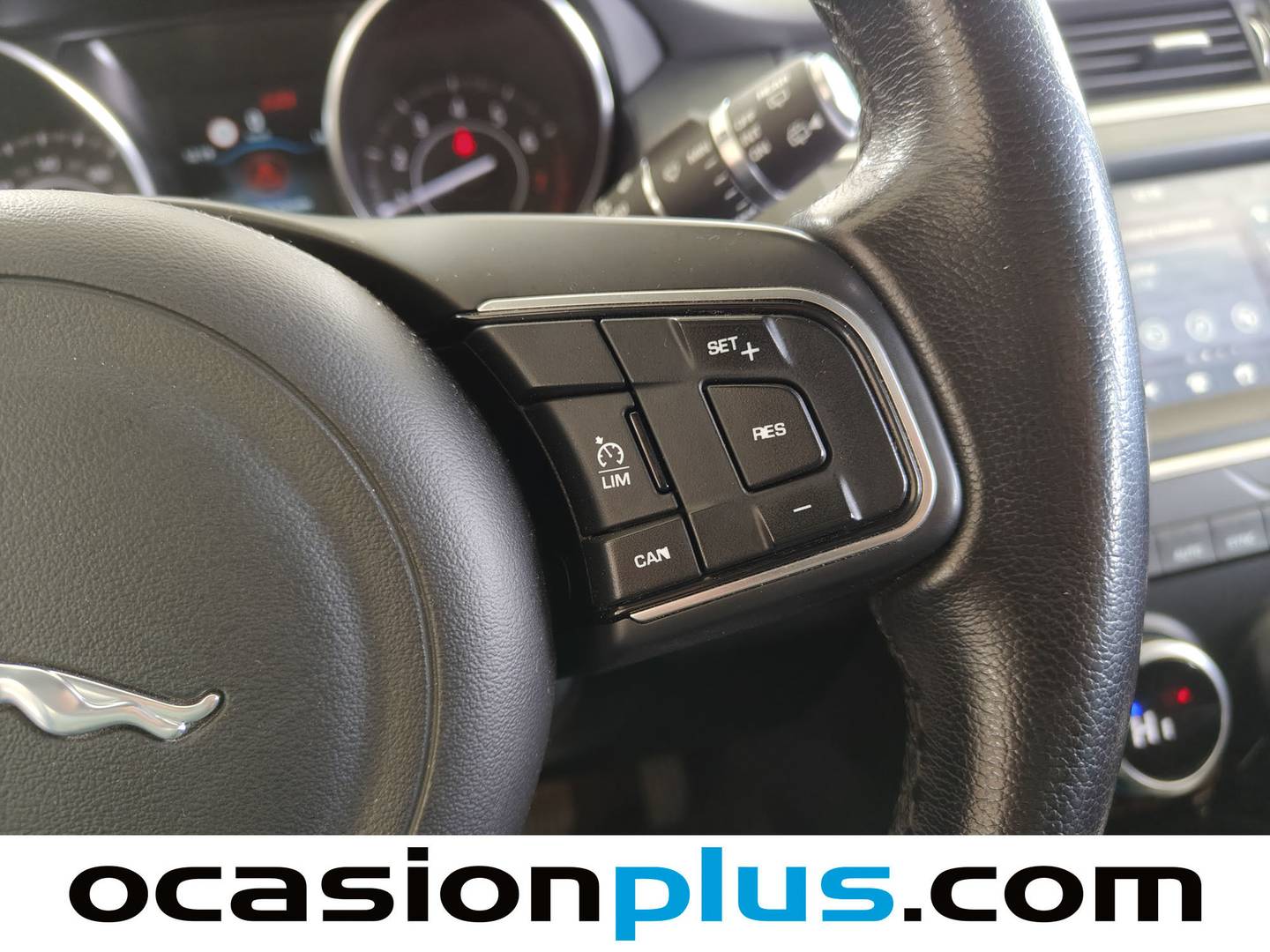 Foto Jaguar E-Pace Jaguar E-PACE 2.0P 4WD Auto (200 CV)