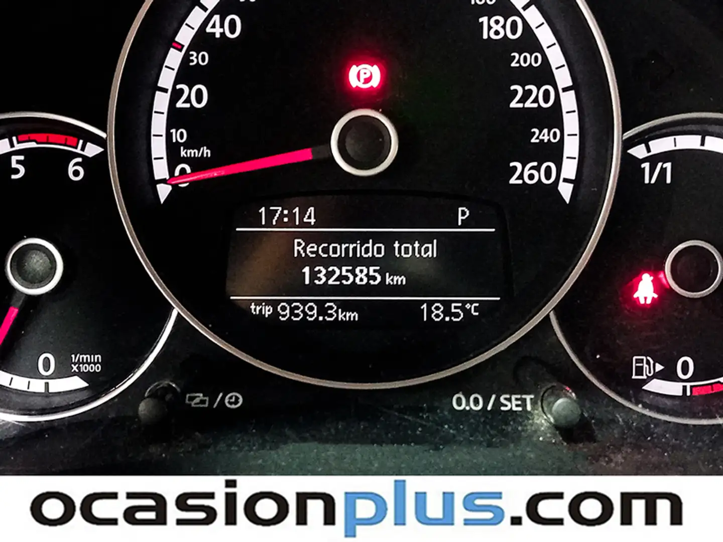 Foto Volkswagen Beetle Volkswagen Beetle 2.0 TDI Design DSG (140 CV)