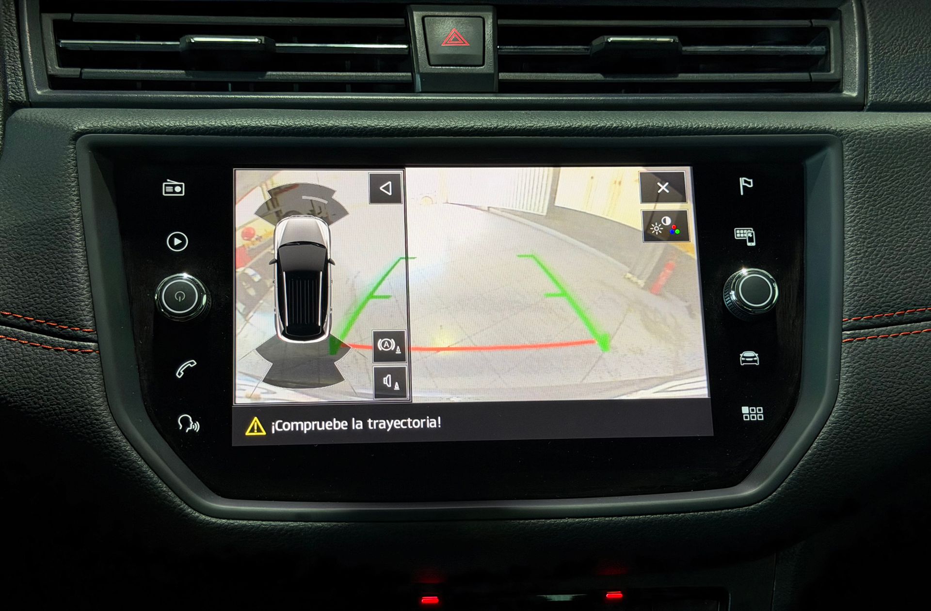 SEAT Arona 1.0 TSI Ecomotive FR Edition - foto 8