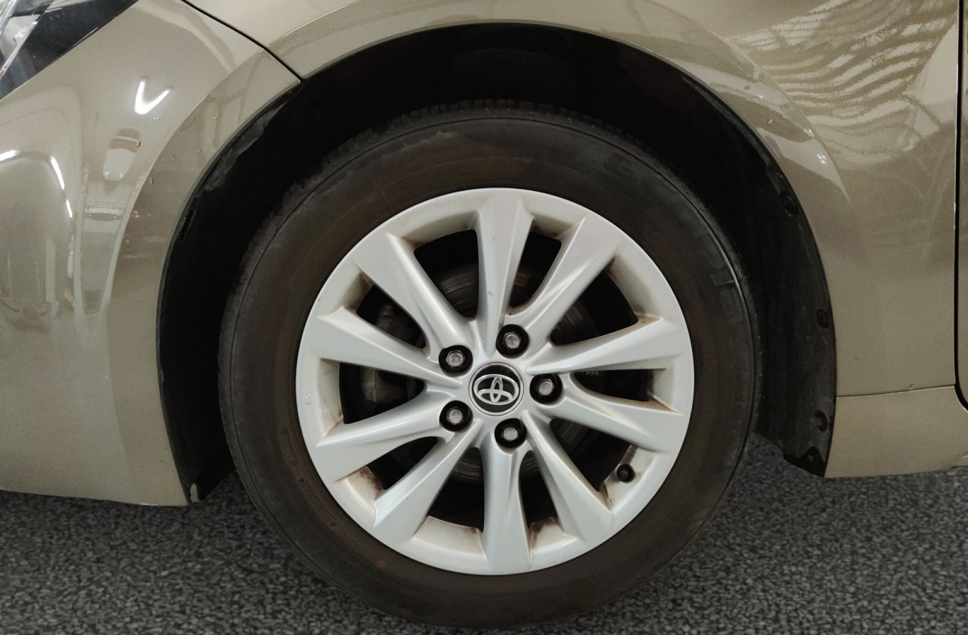 Toyota Corolla 140H Active Plus - foto 32