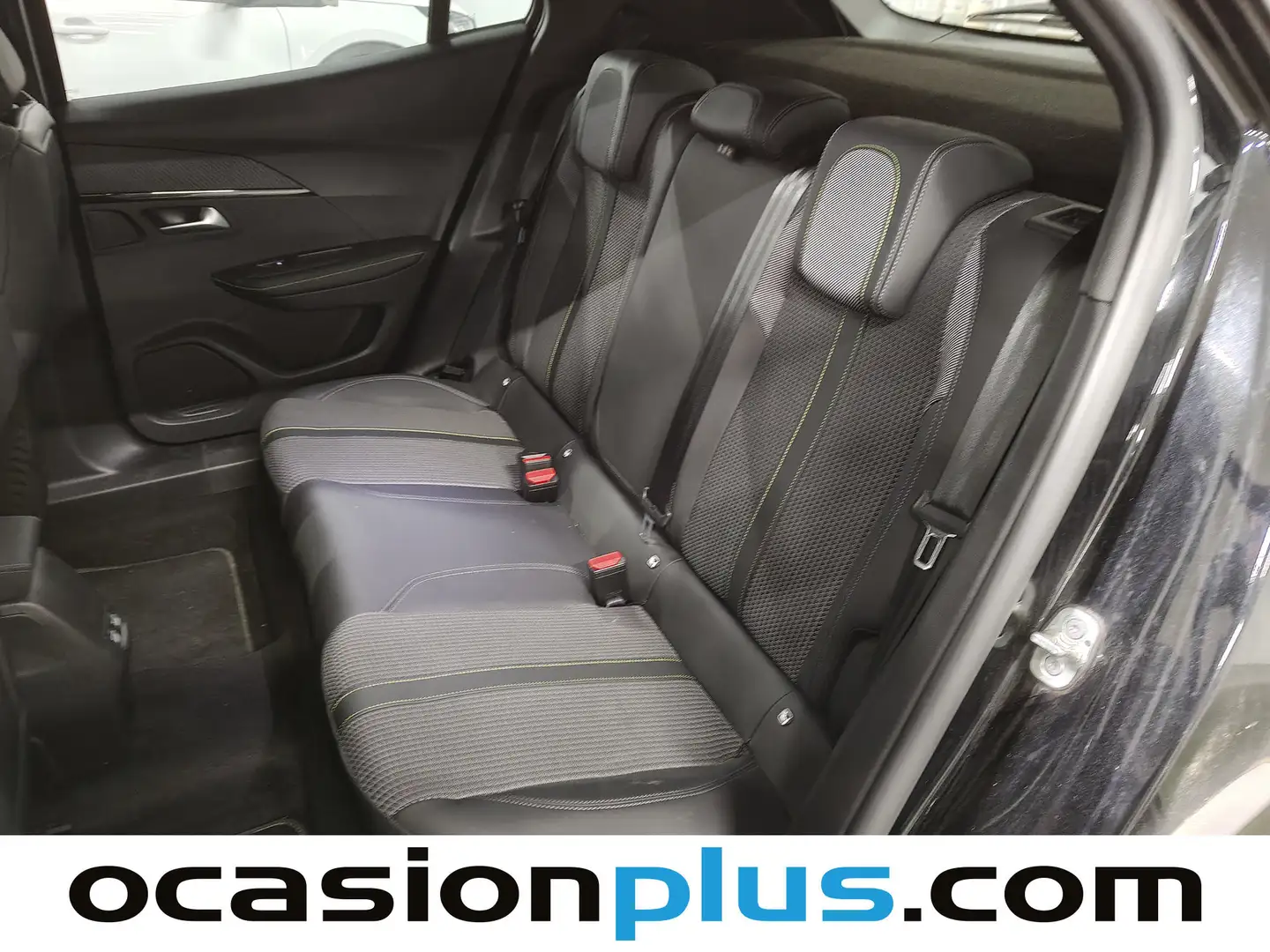 Foto Peugeot 2008 Peugeot 2008 PureTech 130 S&S GT (130 CV)