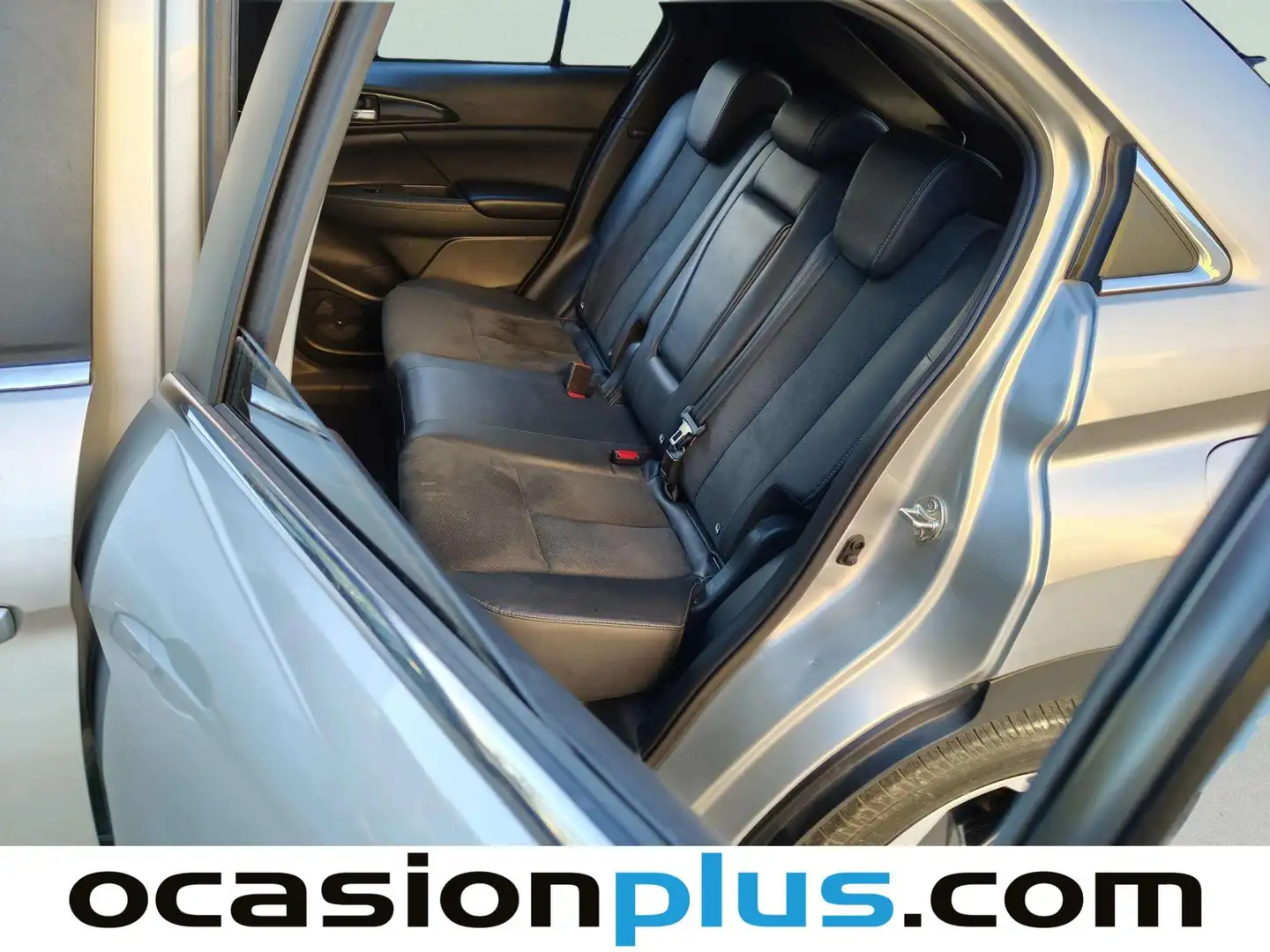 Foto Mitsubishi Eclipse Cross Mitsubishi Eclipse Cross 2.4 PHEV Kaiteki 4WD Auto (188 CV)