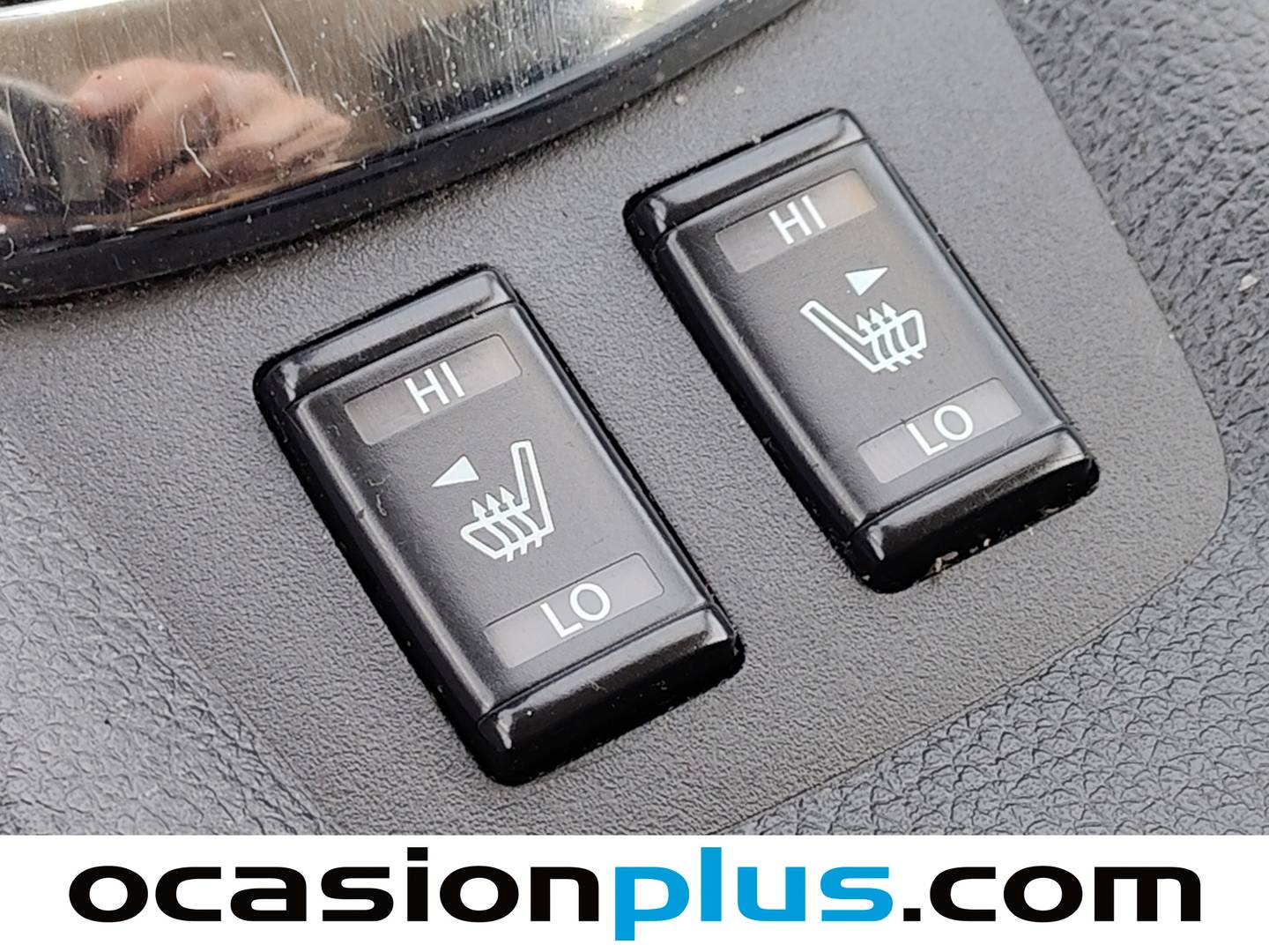 Extras y acabados del Nissan PULSAR Nissan Pulsar dCi 110 Tekna  (110 CV)