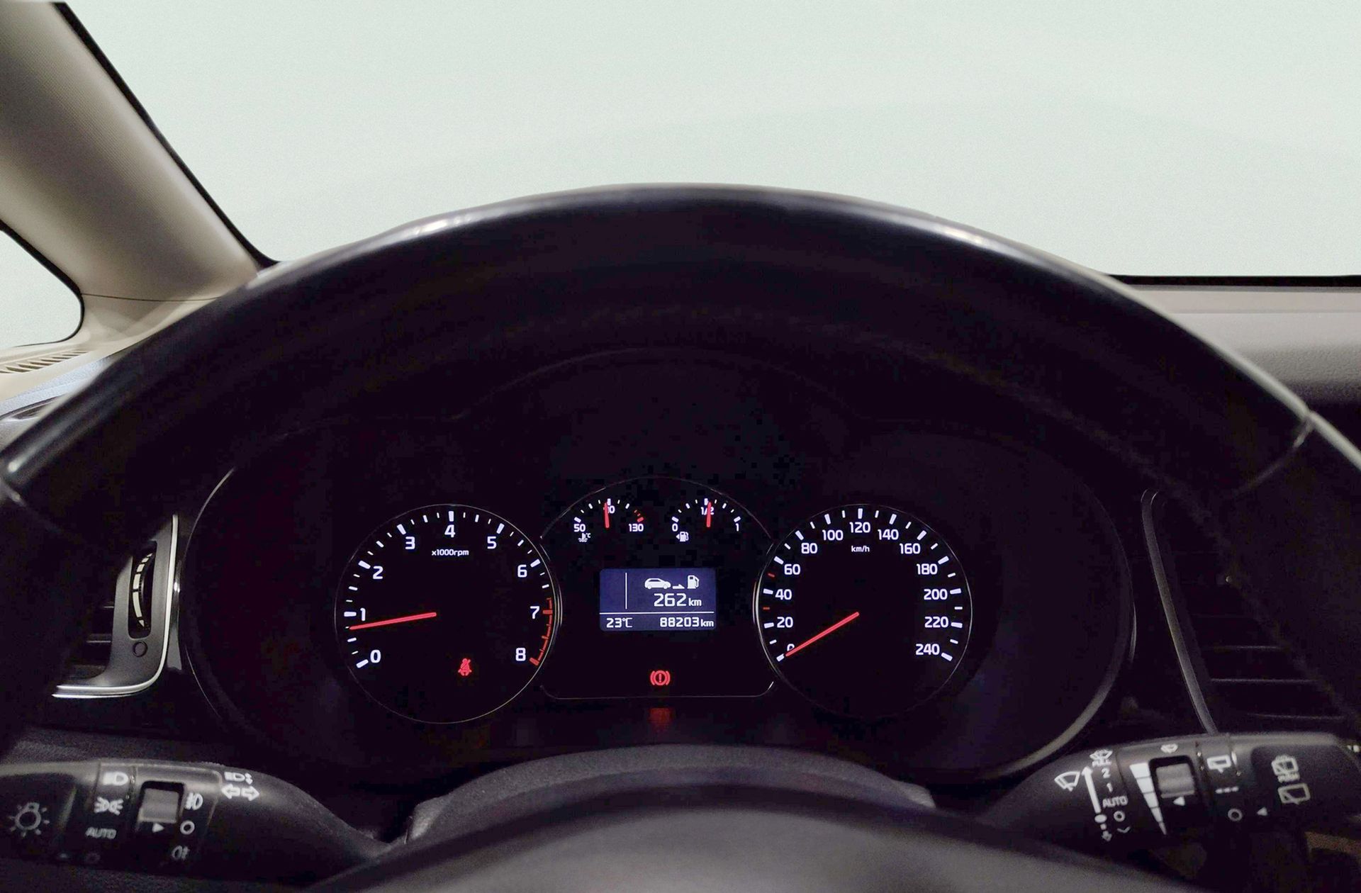 Kia Carens 1.6 GDi Drive - foto 24