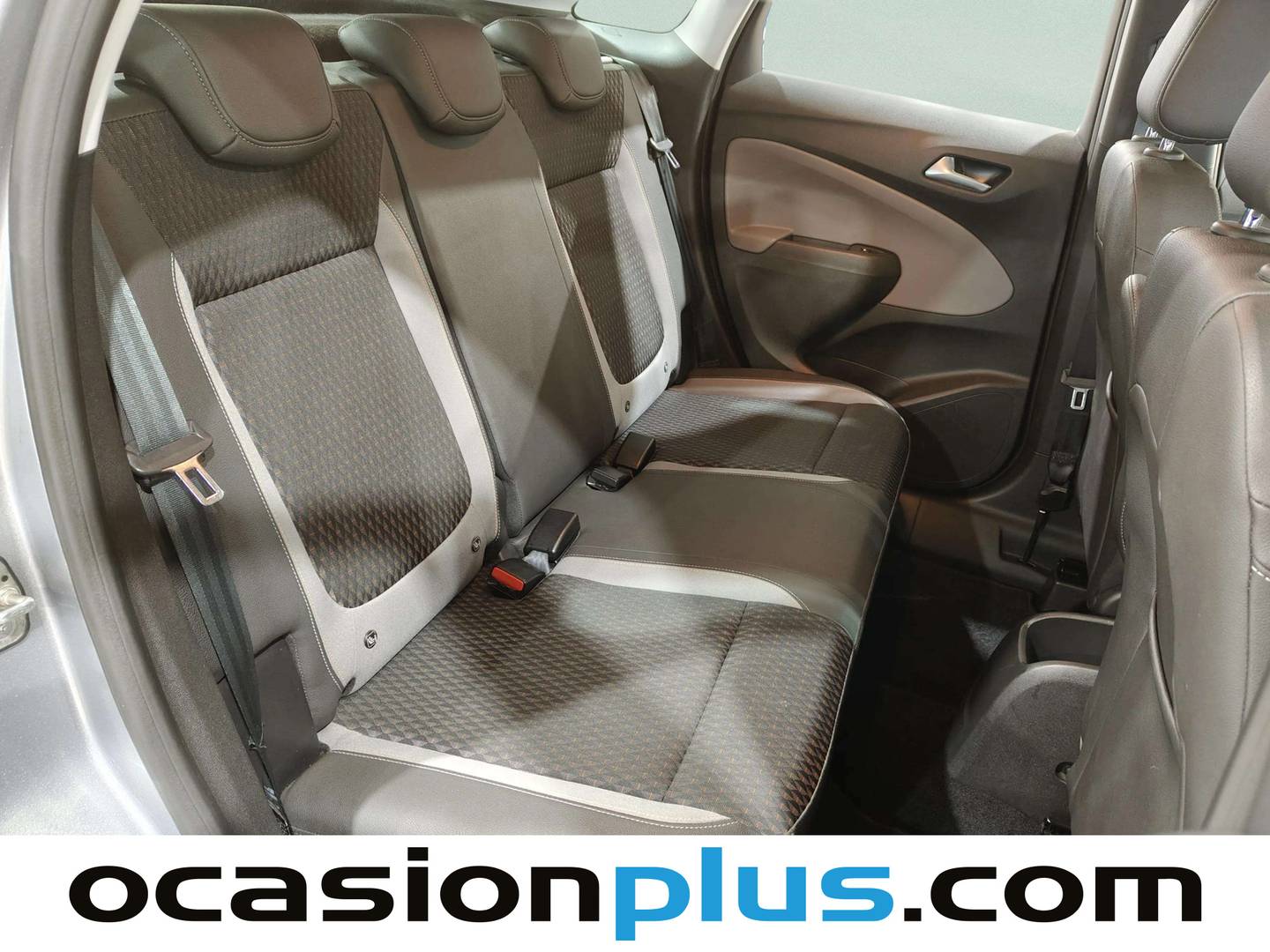 Foto Opel Crossland X Opel Crossland X X 1.2 Innovation (130 CV)