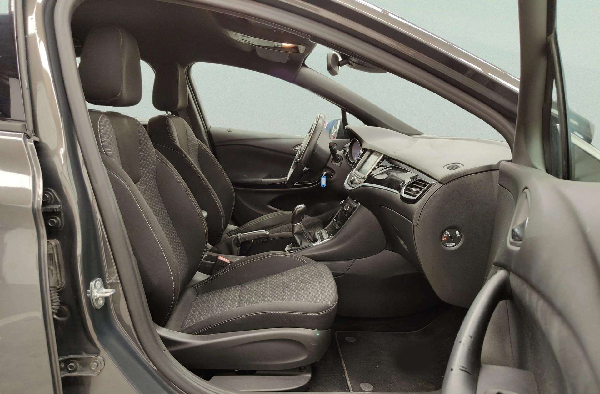 Opel Astra 1.0 Turbo Dynamic - foto 16