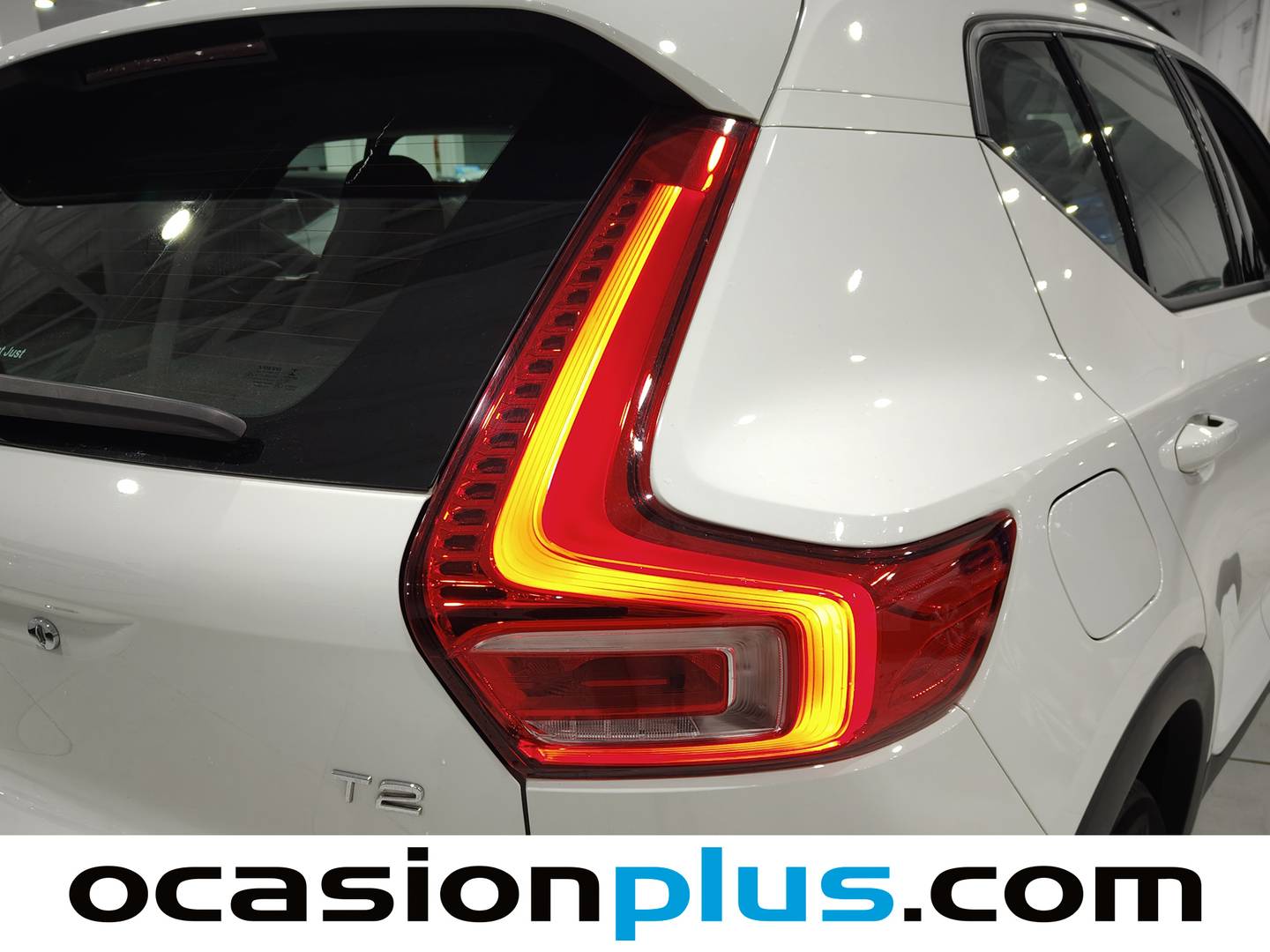 Foto Volvo XC40 Volvo XC40 T2 Essential (129 CV)