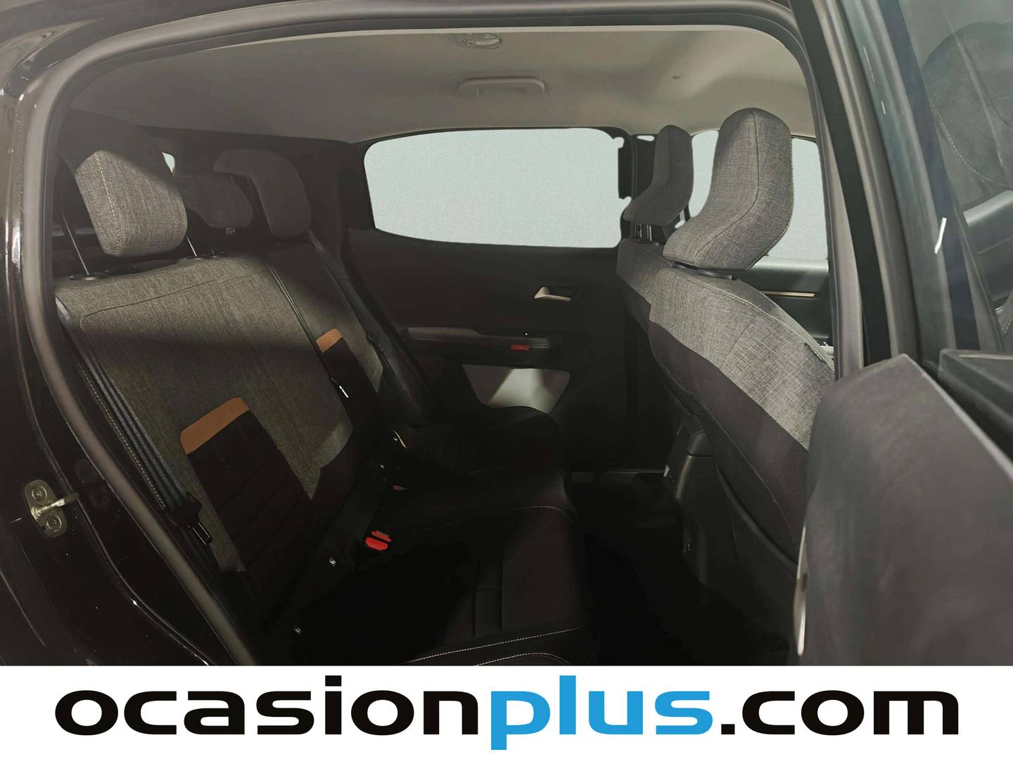 Citroën C3 Aircross Citroën C3 Aircross Hybrid 145 Plus e-DCS6 (145 CV) km 0