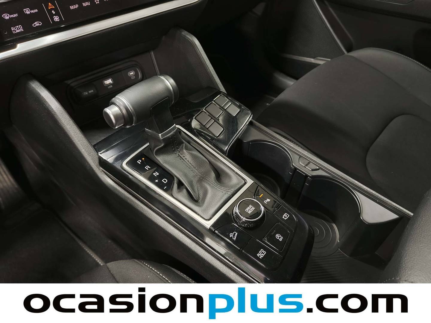 Foto KIA Sportage Kia Sportage 1.6 CRDi MHEV Business 4x2 DCT  (136 CV)