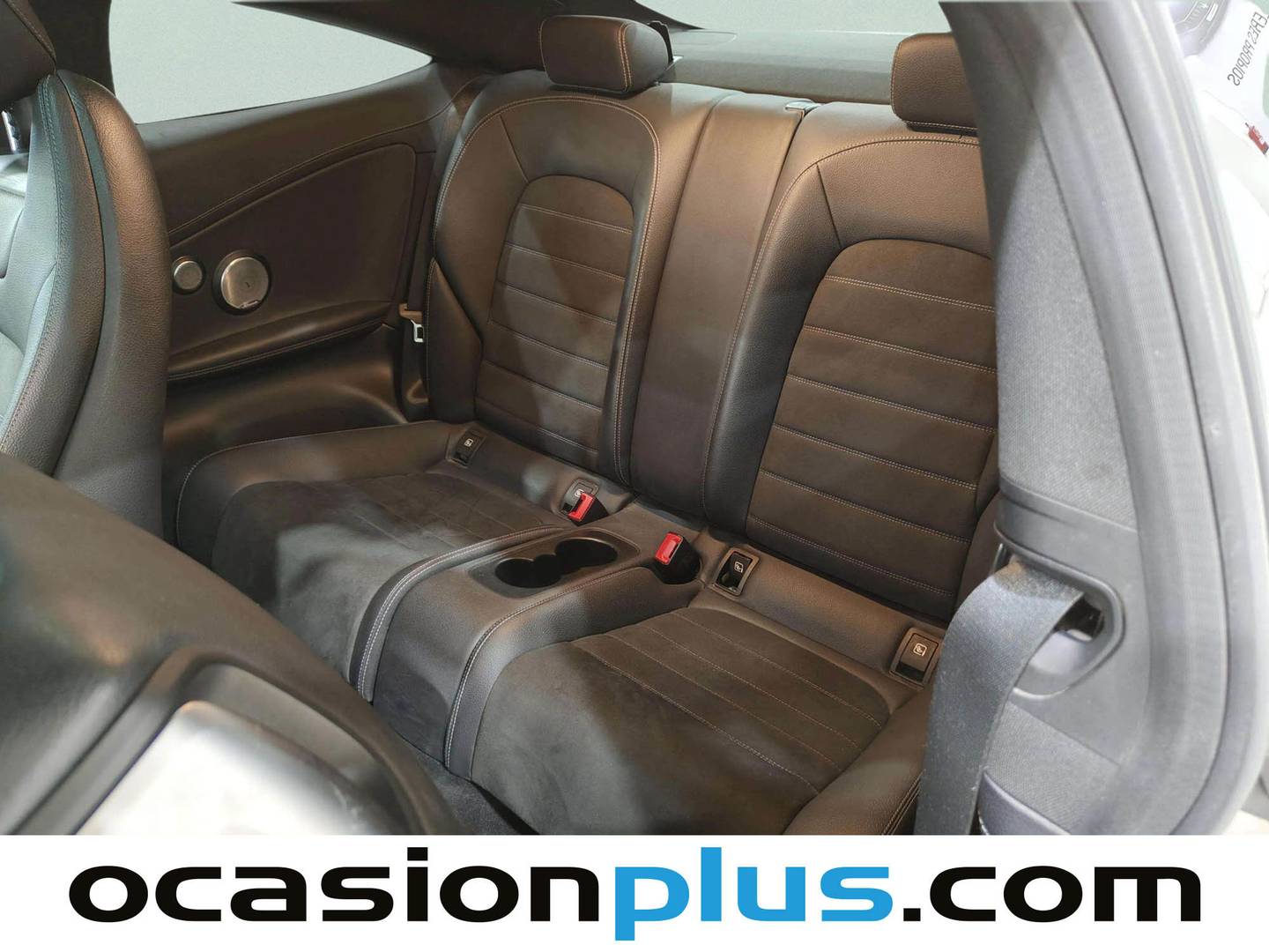 Foto asientos traseros Mercedes Clase C Mercedes Clase C C Coupe 300 (258 CV)