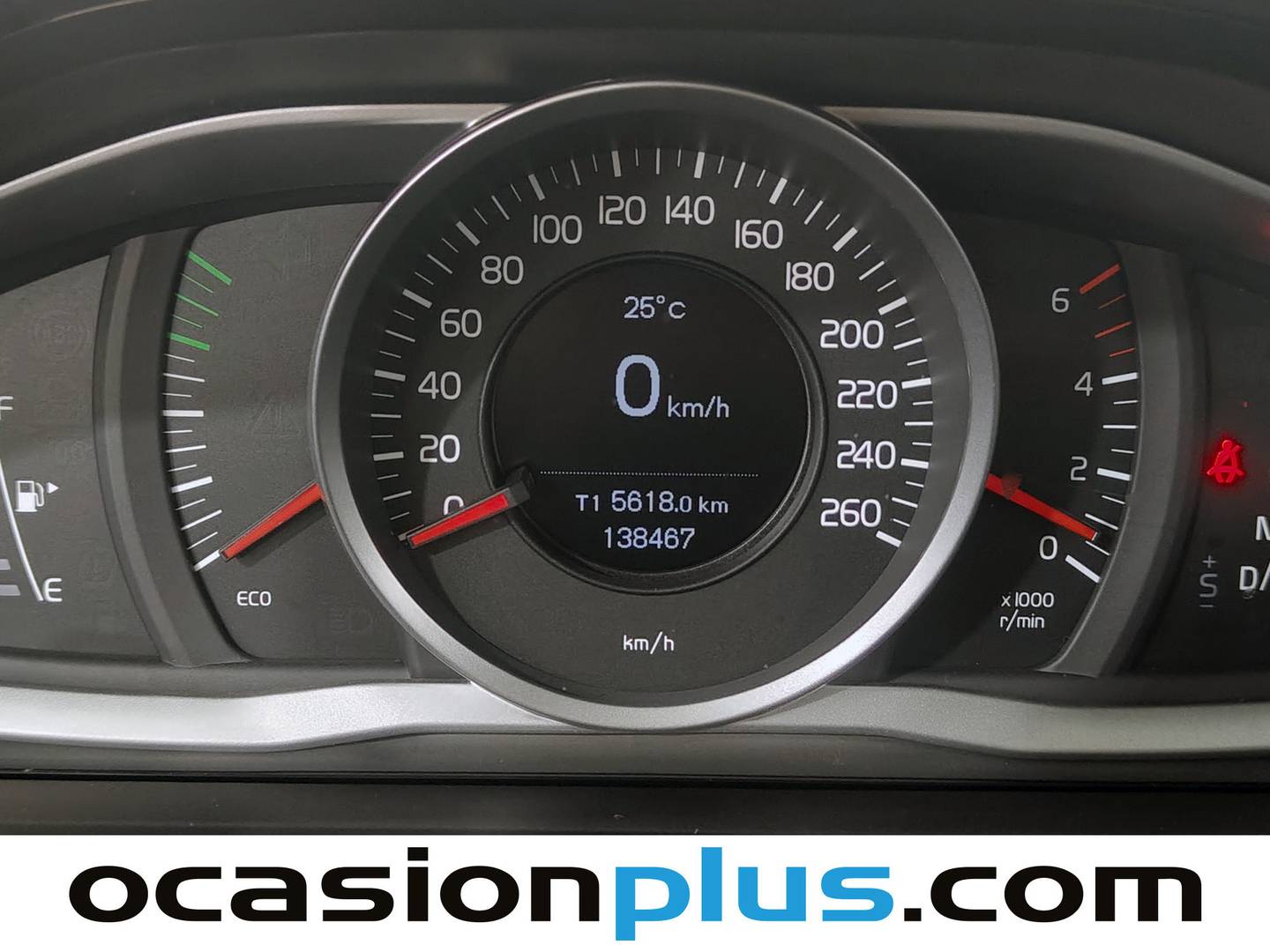 Foto Volvo XC60 Volvo XC60 D3 Kinetic Auto (136 CV)