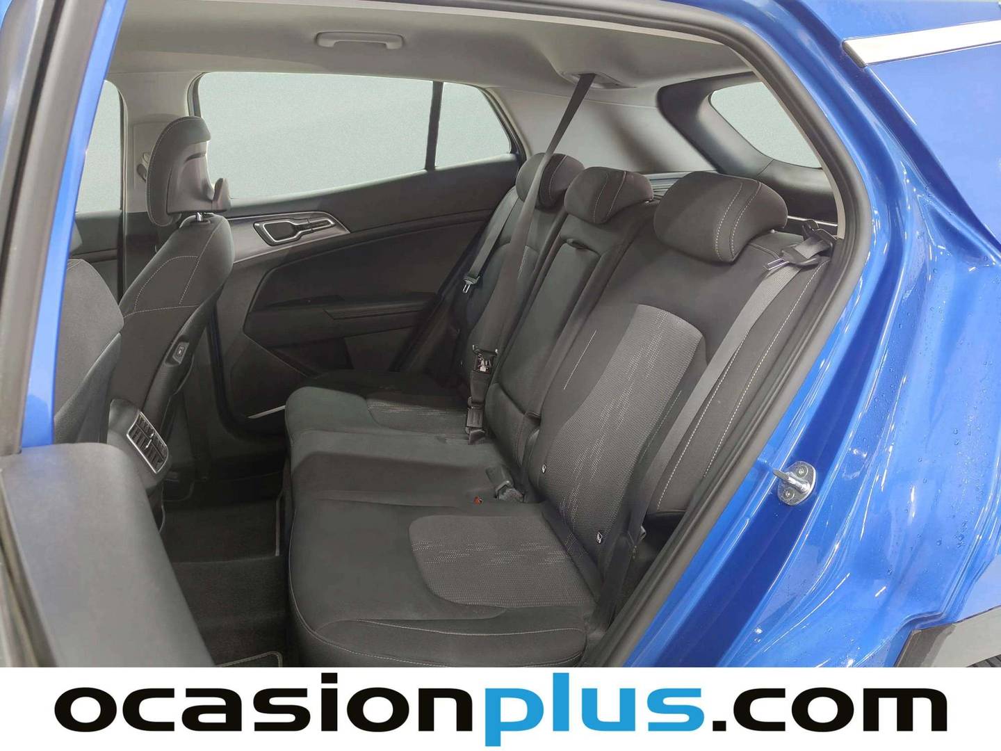 Foto asientos traseros KIA Sportage KIA Sportage 1.6 T-GDi MHEV Drive 4x2 (150 CV)