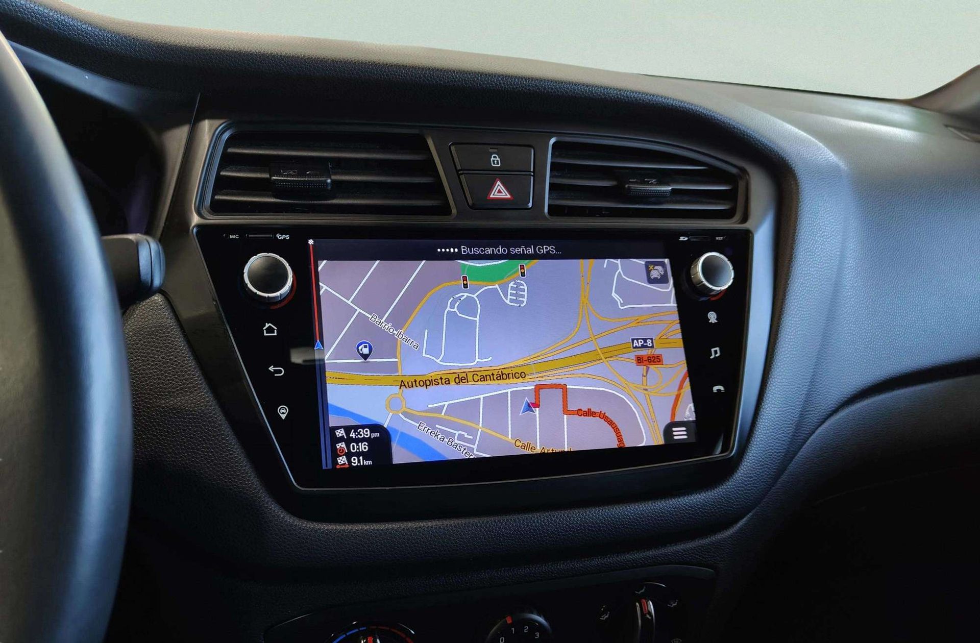 Hyundai i20 1.2 MPI Essence - foto 7