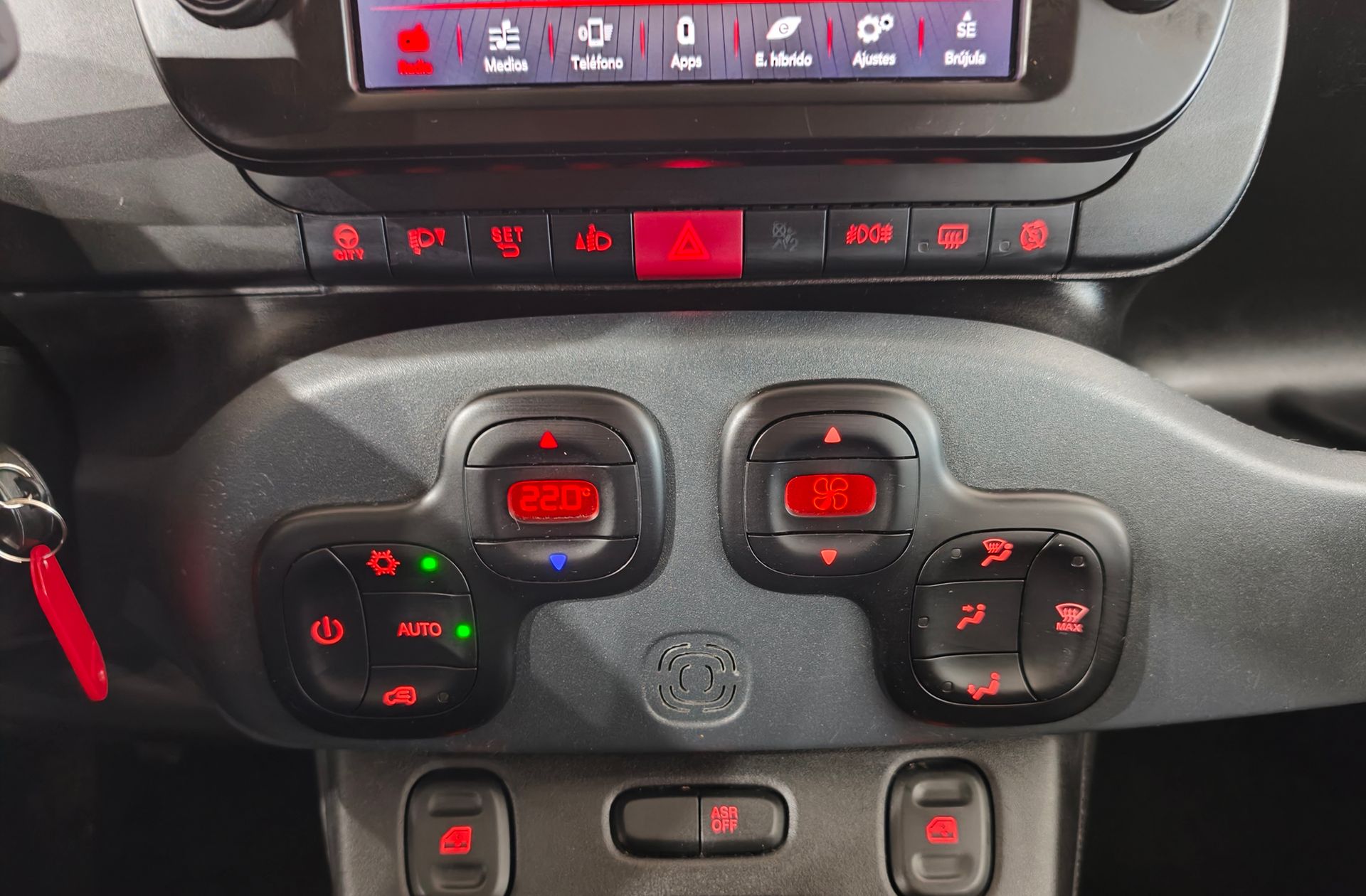 Fiat Panda 1.0 Hybrid Gse Red - foto 32