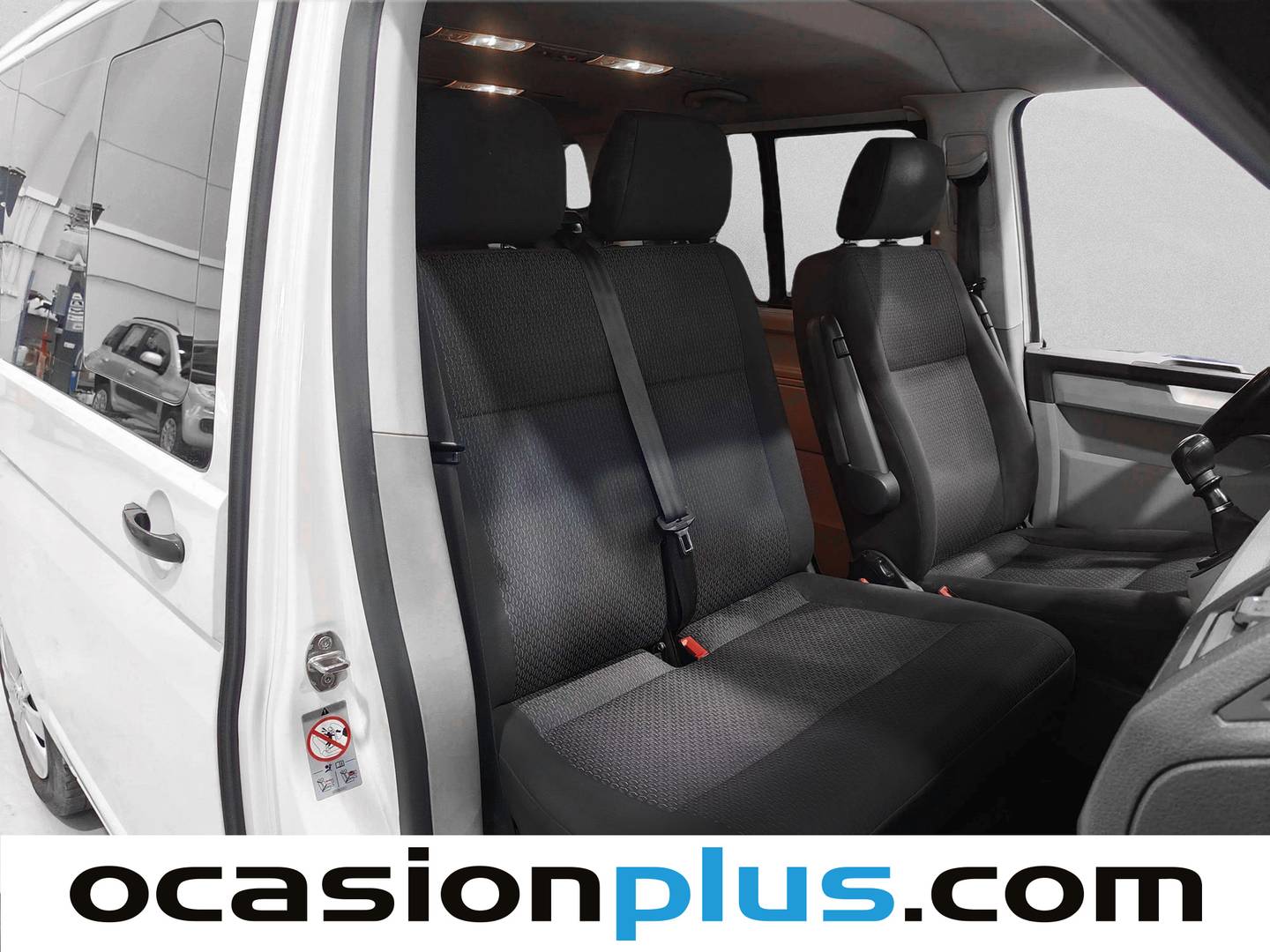 Foto Volkswagen Caravelle Volkswagen Caravelle Trendline Batalla Corta 2.0 TDI BMT (114 CV) 9 Plazas