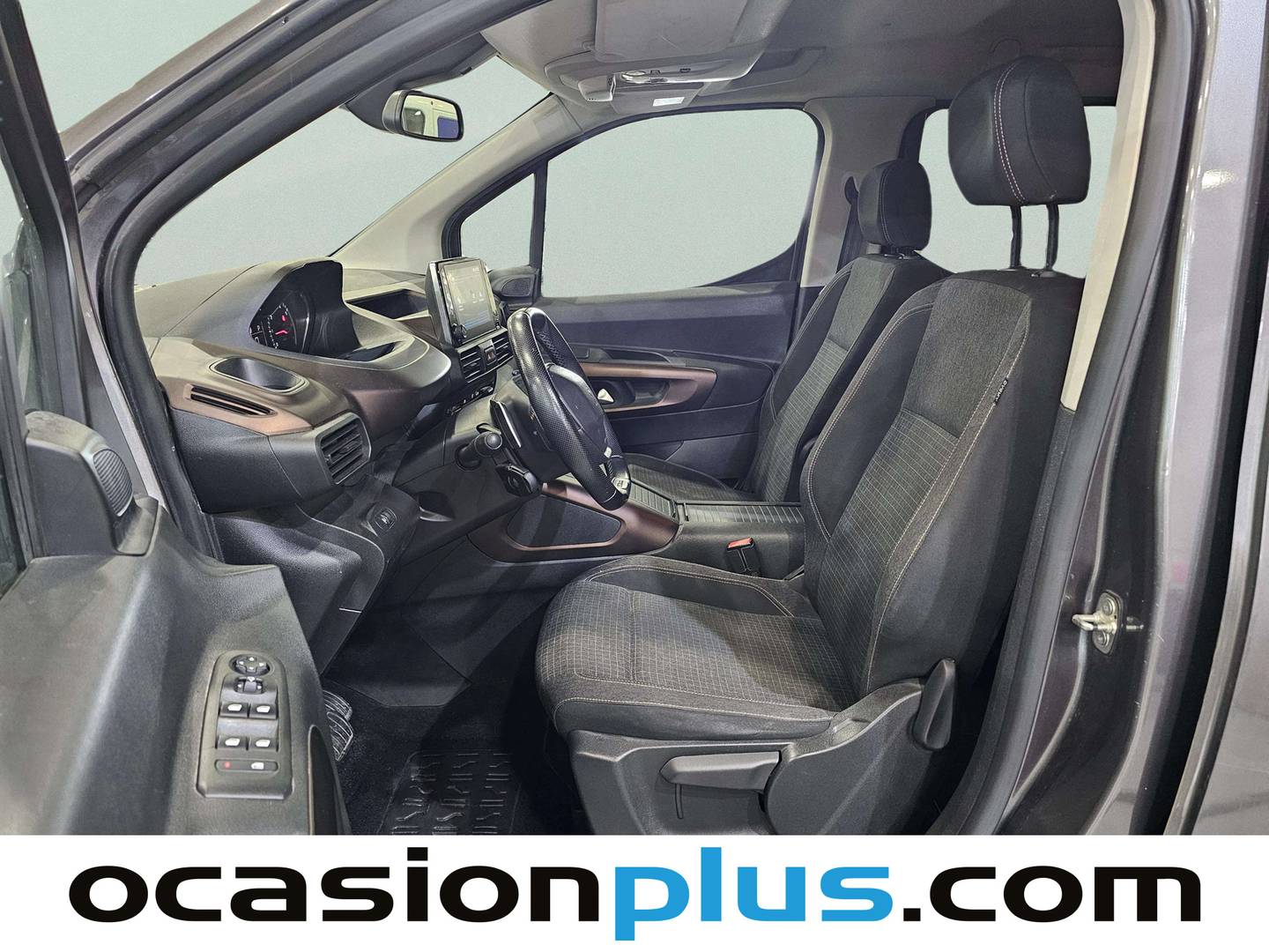 Foto asientos traseros Peugeot Rifter Peugeot Rifter BlueHDi 130 GT Line Long EAT8 (130 CV) 7 PLAZAS