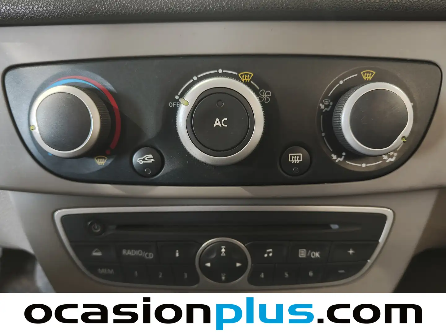 Foto Renault Mégane Renault Megane 1.6 16v Authentique (100 CV)