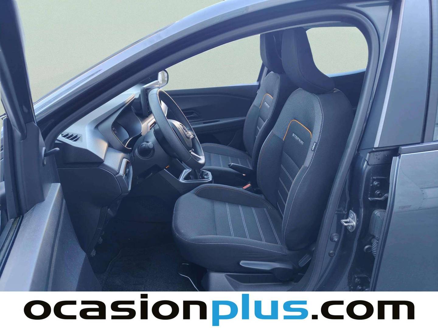 Foto asientos delanteros Dacia Sandero Dacia Sandero Stepway Essential TCe (90 CV)