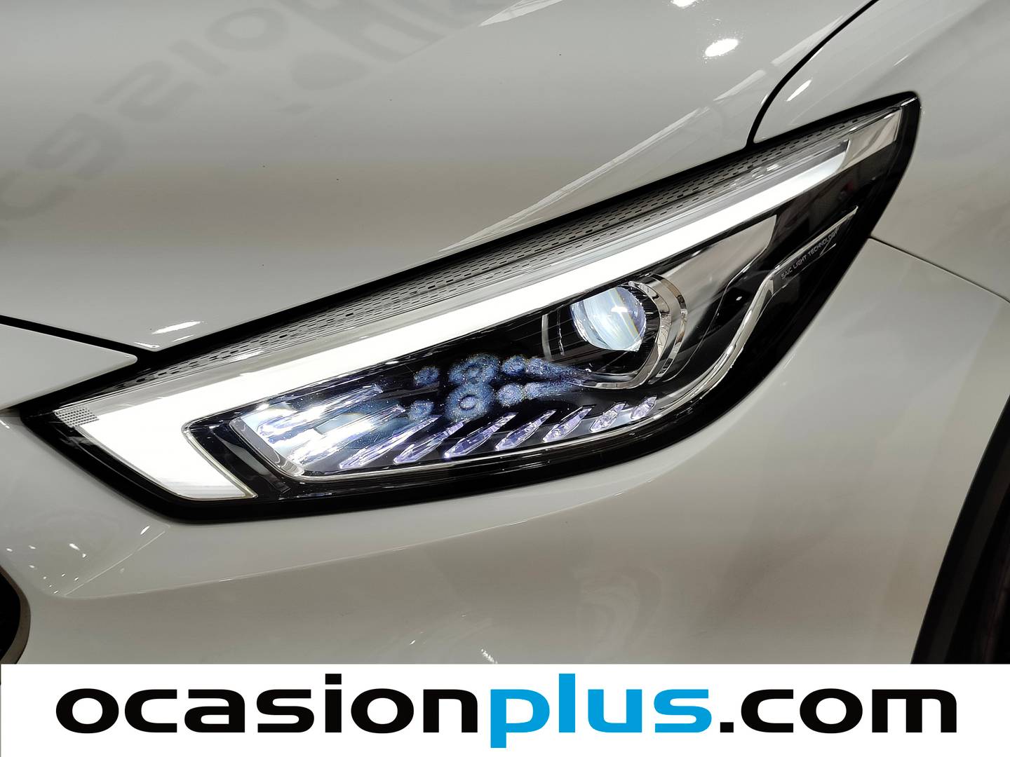 Acabados MG ZS MG ZS 1.5 Luxury (106 CV)