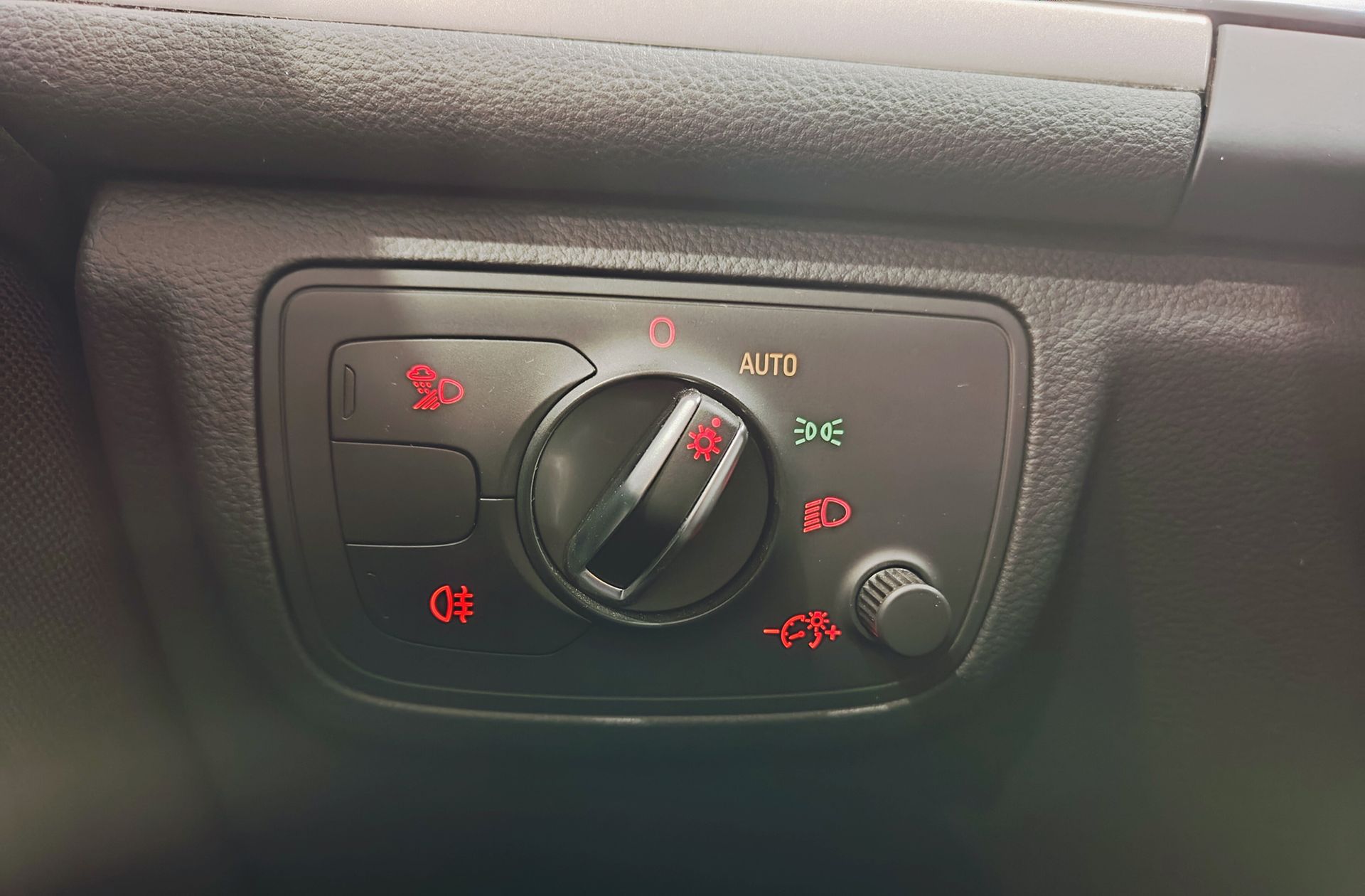 Audi A6 3.0 TDI quattro S tronic - foto 11