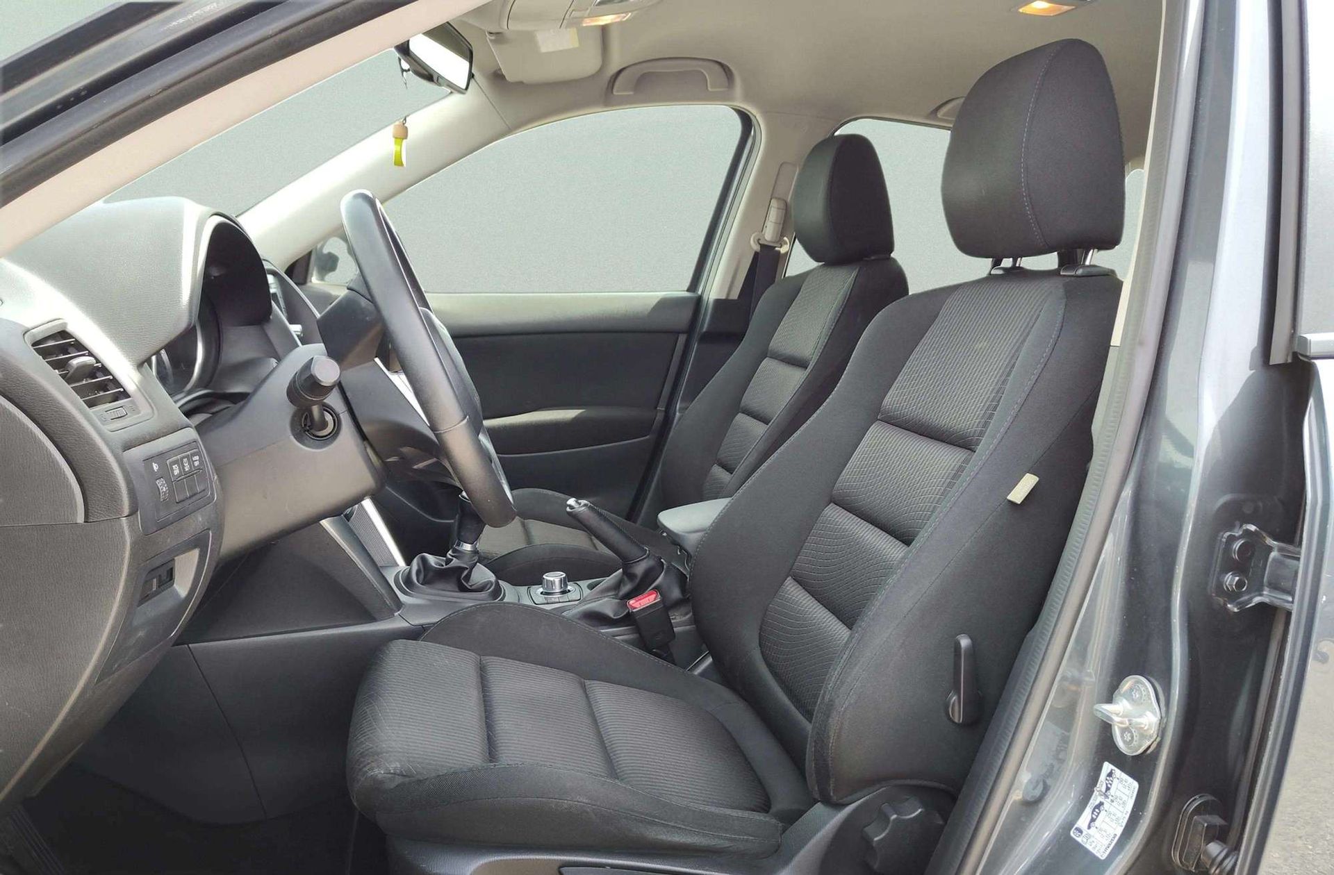 Mazda CX-5 2.2 DE Style 2WD - foto 10