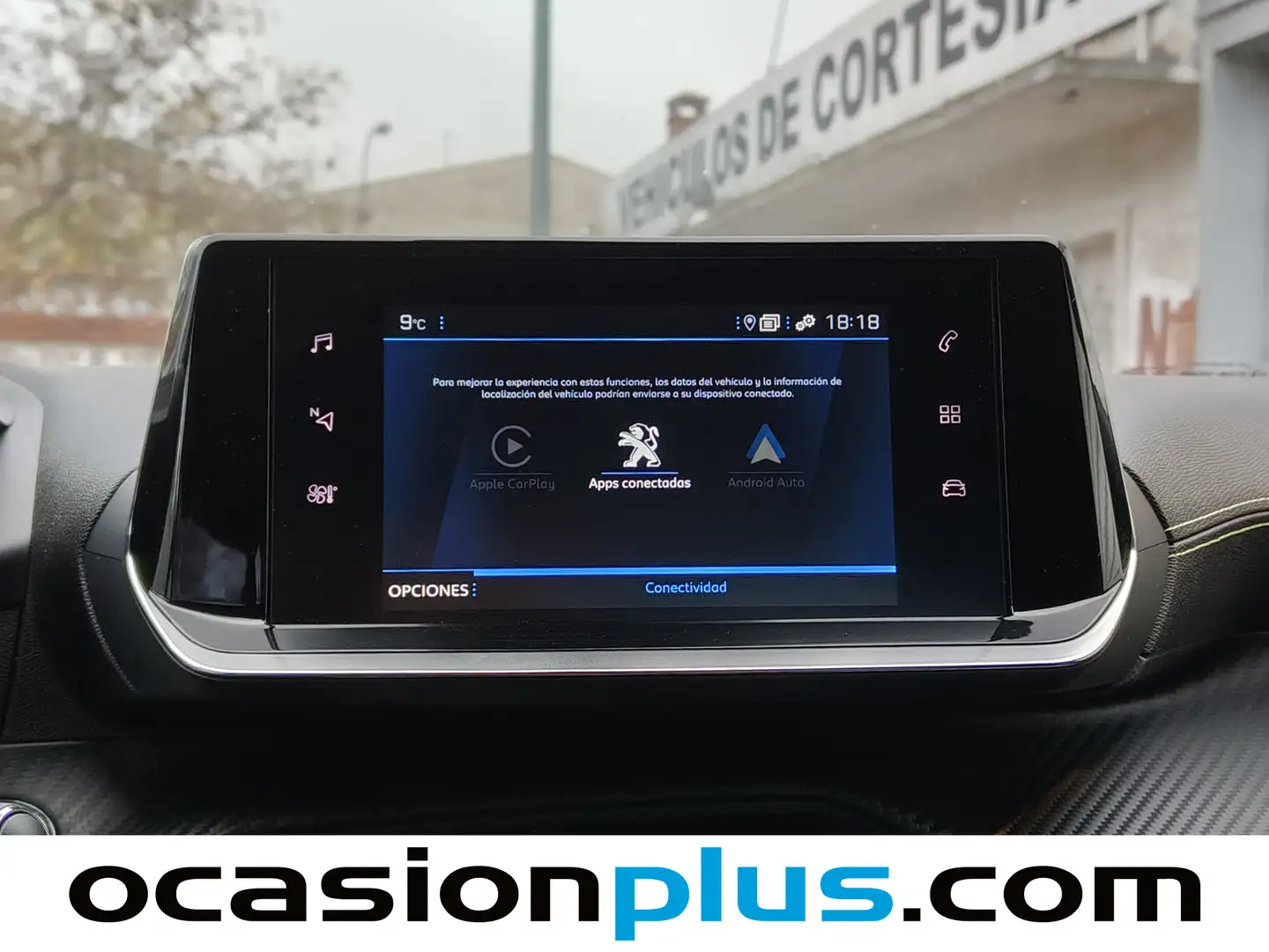 Foto Peugeot 2008 Peugeot 2008 PureTech 130 S&S GT (130 CV)