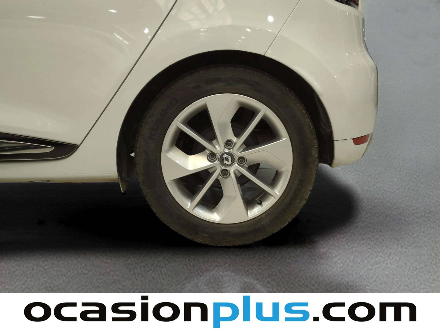 Renault Clio Renault Clio Limited 1.2 16v (75 CV) gasolina