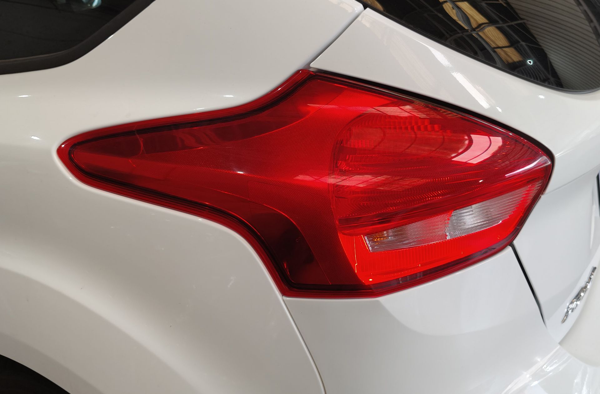 Ford Focus 1.0 EcoBoost ST-Line - foto 15