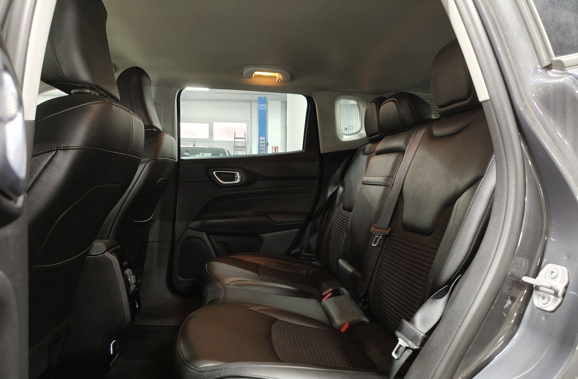 Jeep Compass 1.3 Gse Limited 4x2 FWD - foto 12