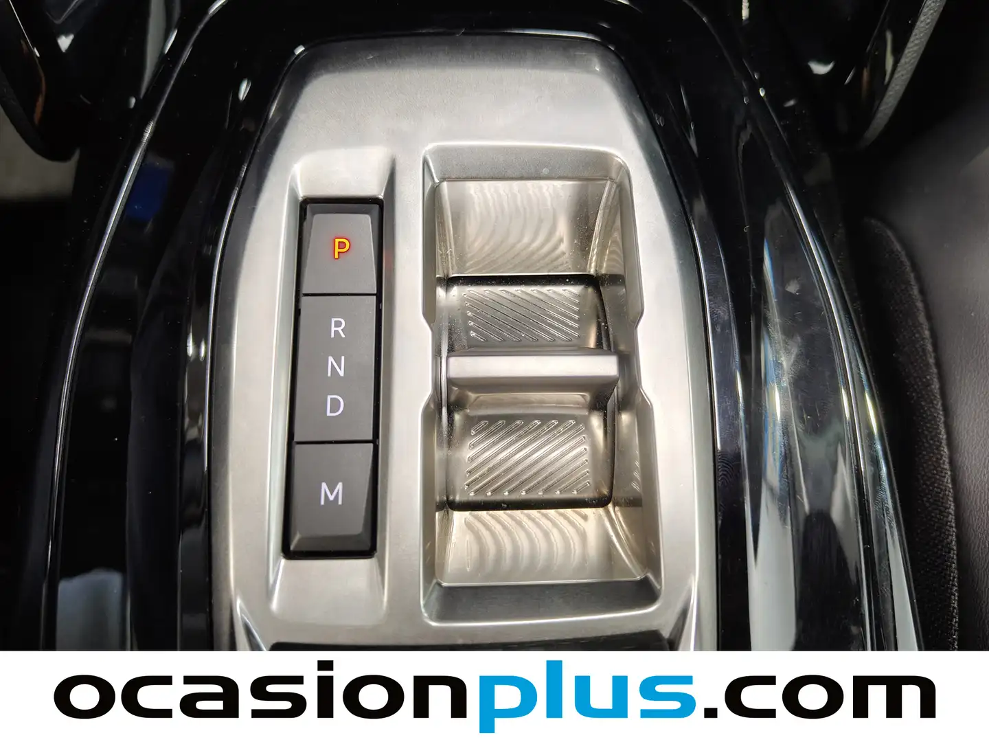 Foto Peugeot 208 Peugeot 208 Allure Hybrid eDCS6 (100 CV)