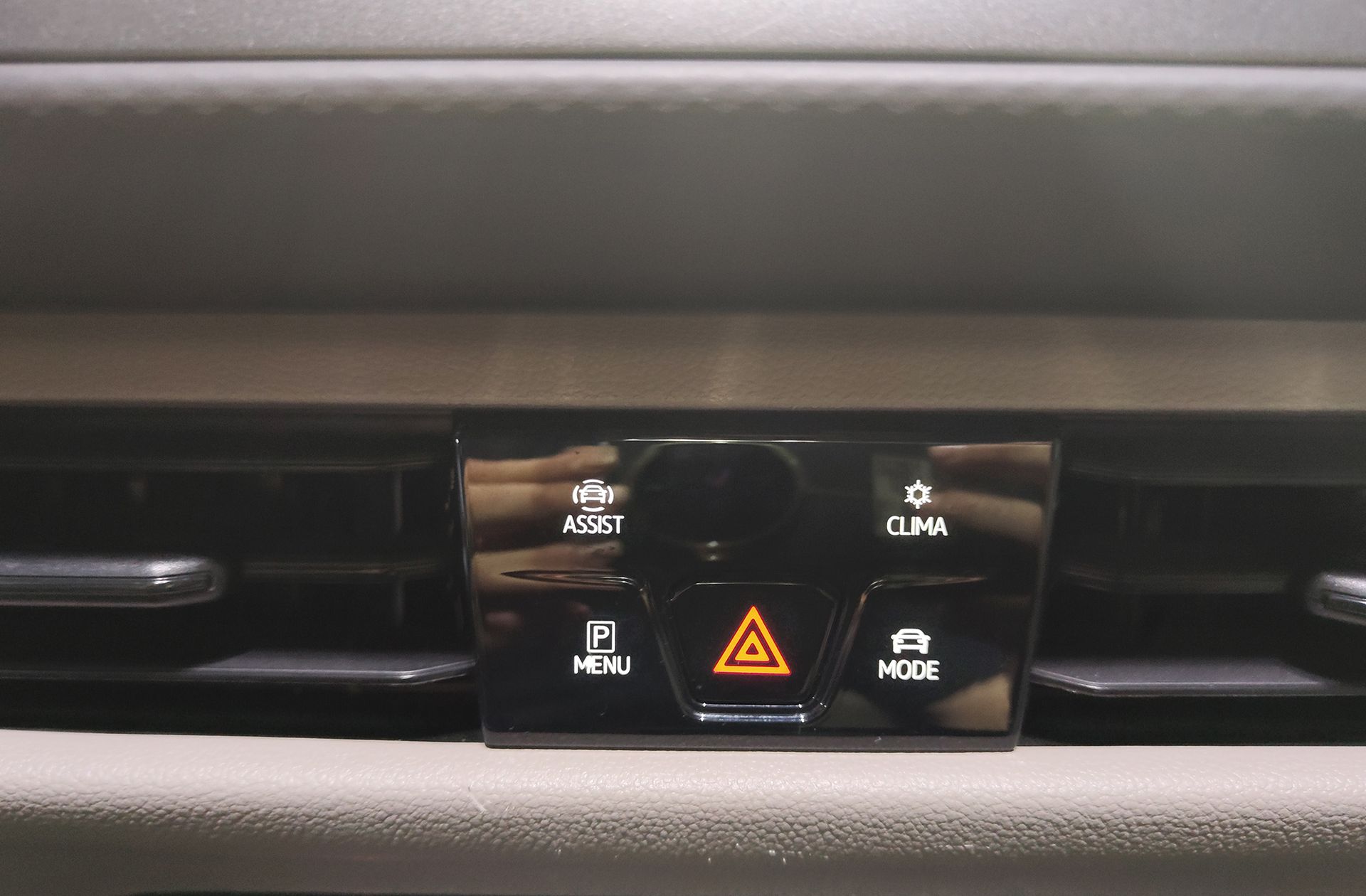 Volkswagen Multivan 1.4 TSI PHEV Batalla Corta DSG 7 plazas - foto 12